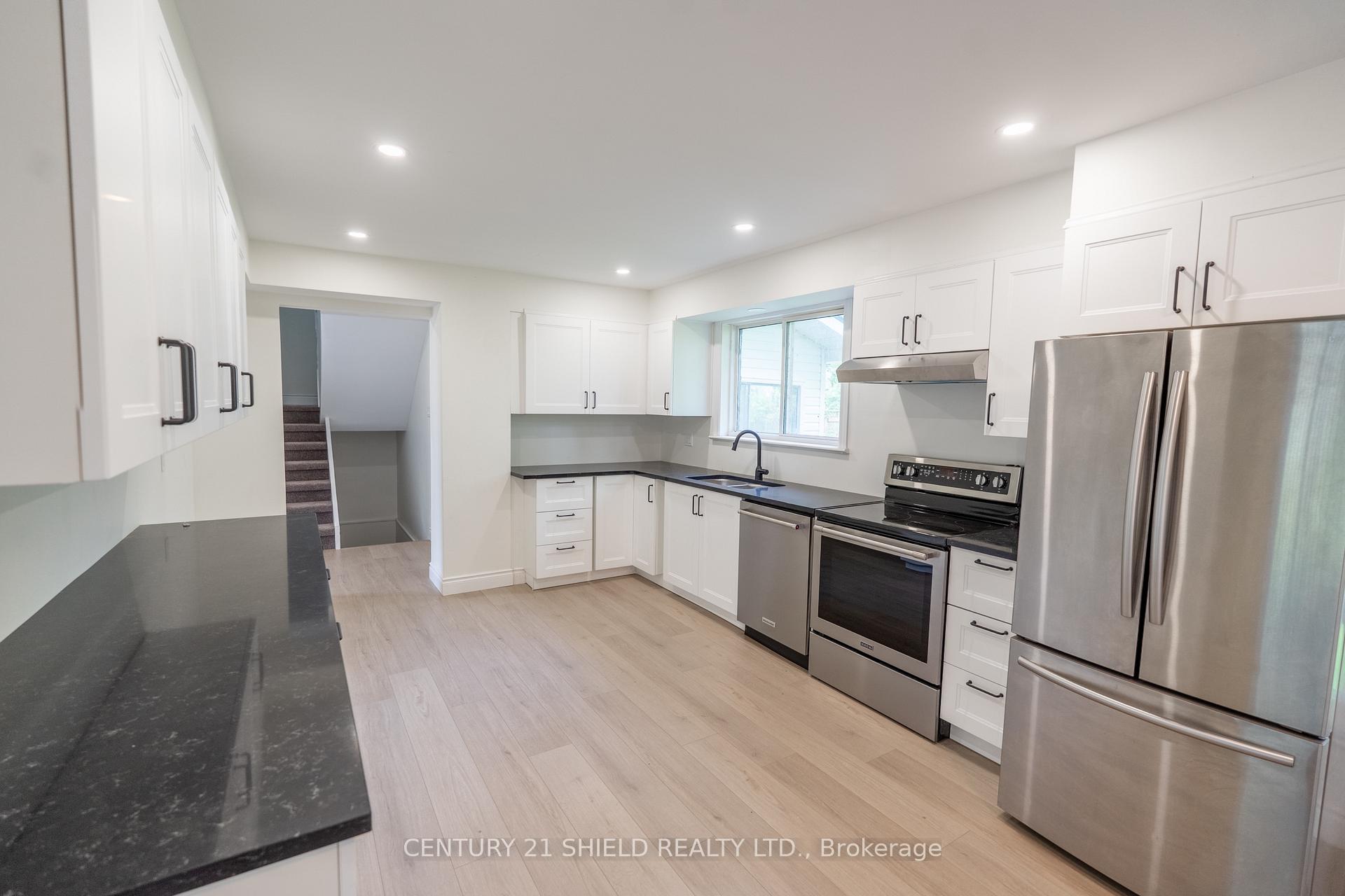 Photo 6 of 1514 Frances Ann Avenue, Cornwall — HOMEH