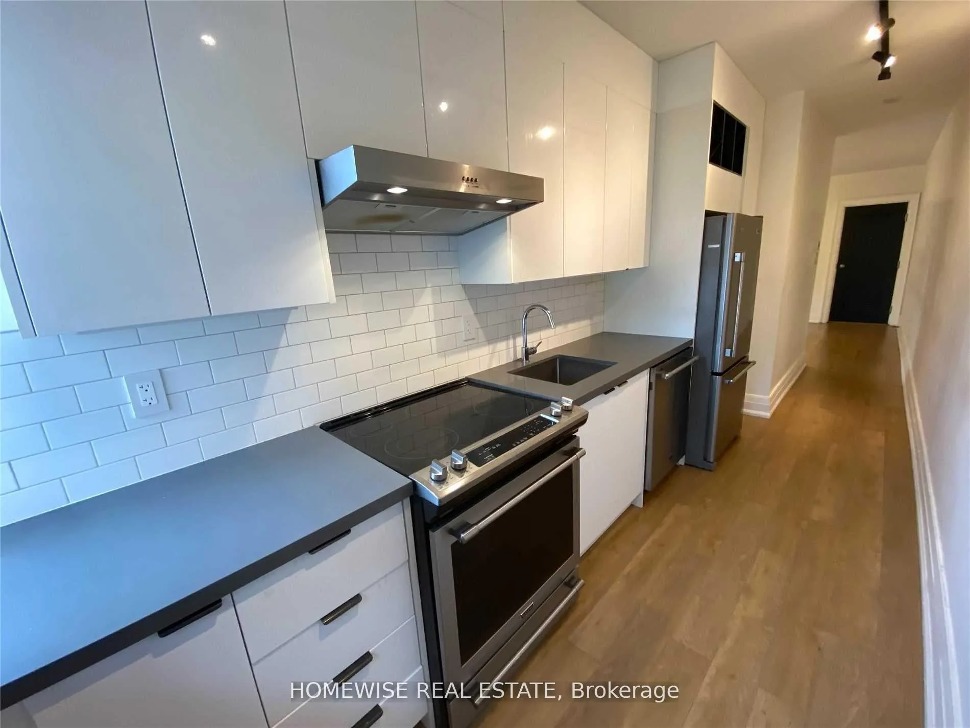 Photo 3 of Unit 204, 1340 King Street W, Toronto, South Parkdale — HOMEH