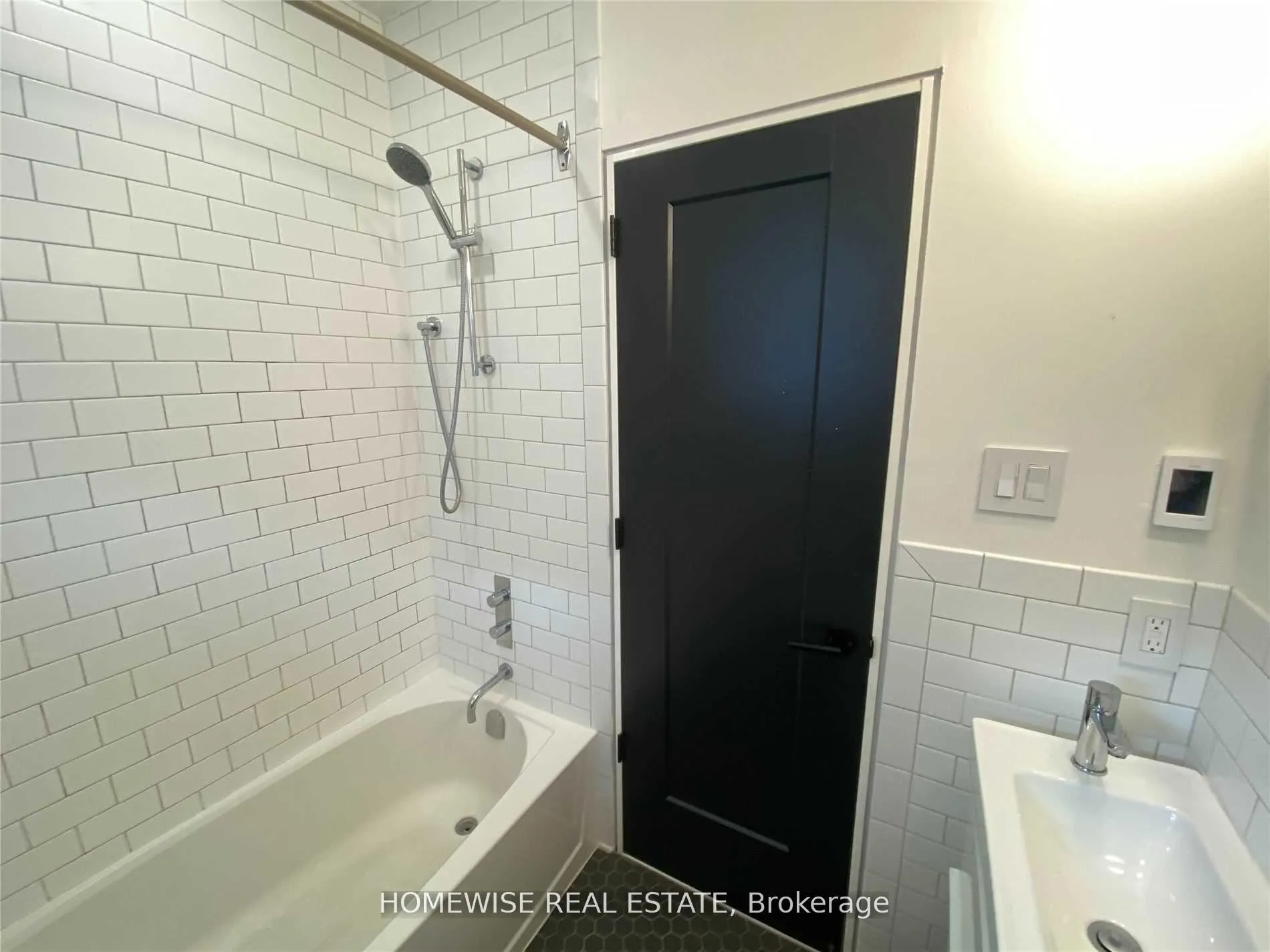 Photo 9 of Unit 204, 1340 King Street W, Toronto, South Parkdale — HOMEH