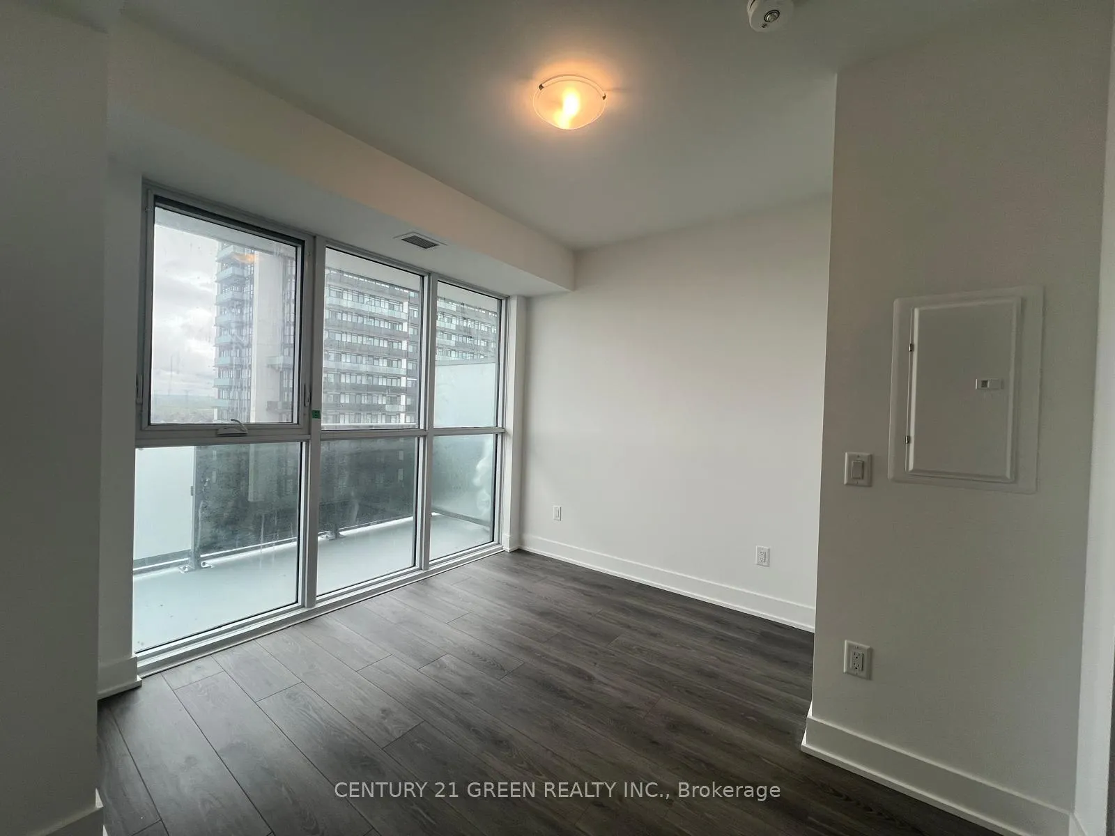 Photo 10 of Unit 1111, 2545 Simcoe Street, Oshawa, Windfields — HOMEH