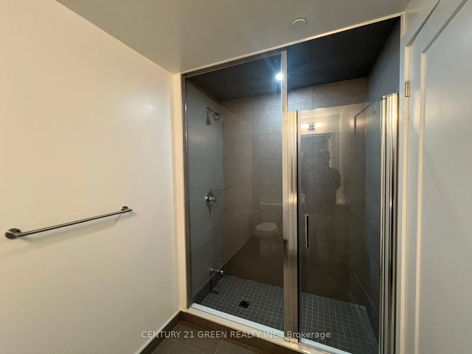Photo 13 of Unit 1111, 2545 Simcoe Street, Oshawa, Windfields — HOMEH