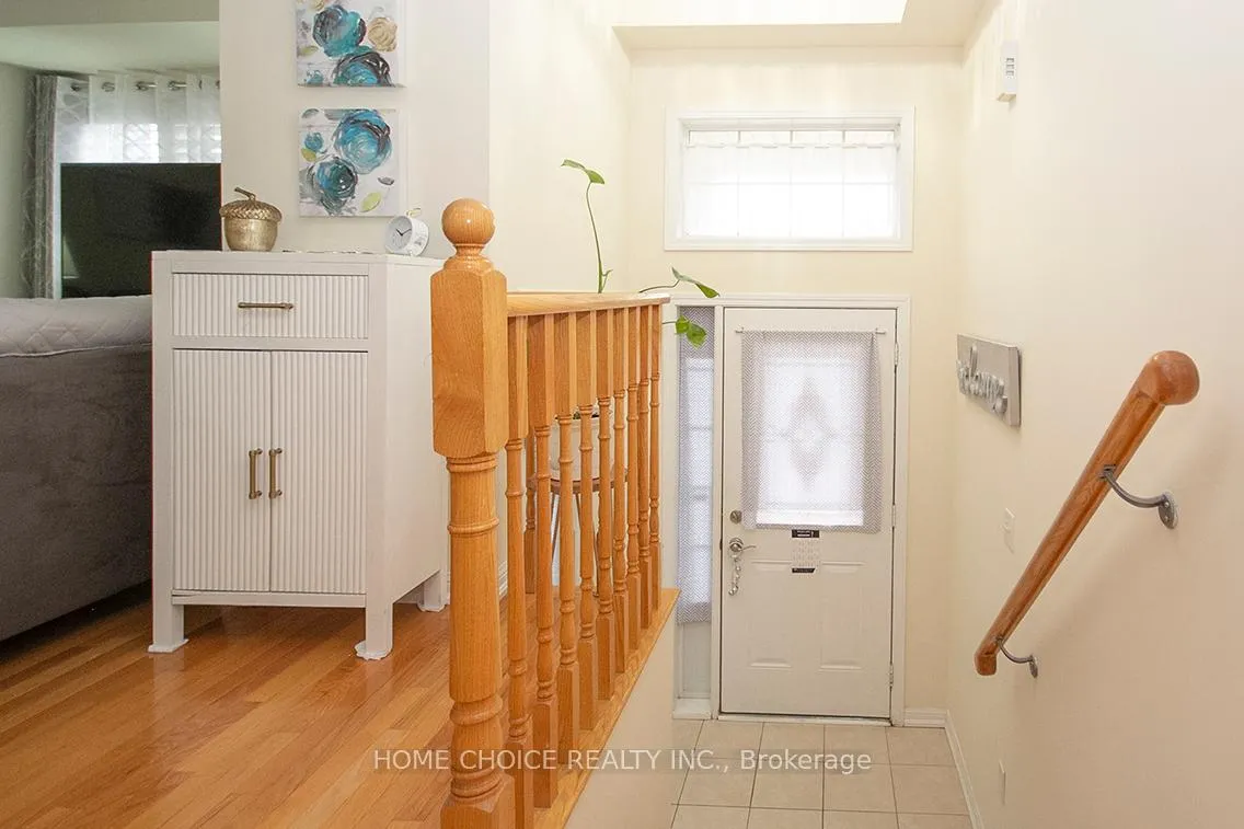 Photo 2 of 31 Latchford Way, Whitby, Pringle Creek — HOMEH