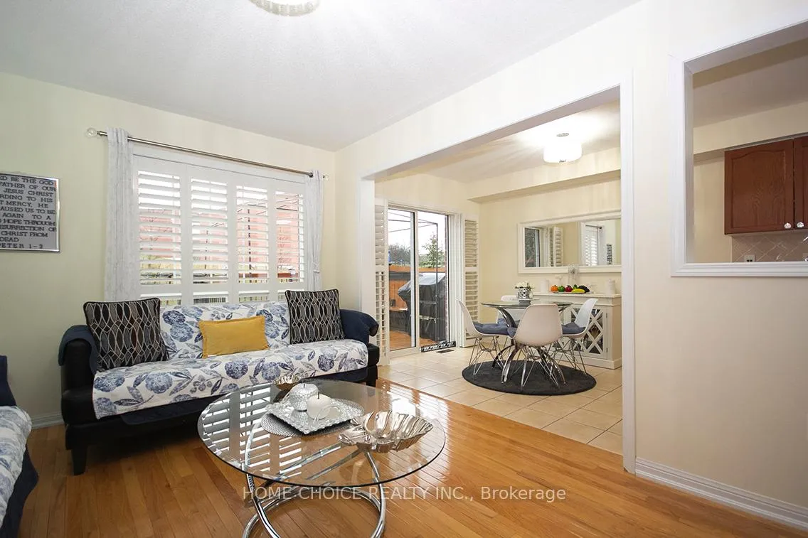 Photo 12 of 31 Latchford Way, Whitby, Pringle Creek — HOMEH