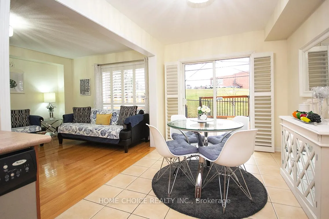 Photo 13 of 31 Latchford Way, Whitby, Pringle Creek — HOMEH