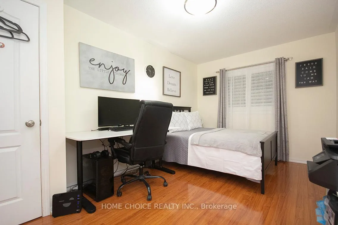 Photo 28 of 31 Latchford Way, Whitby, Pringle Creek — HOMEH