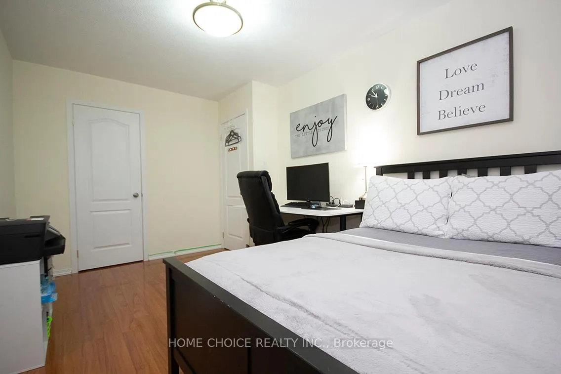 Photo 29 of 31 Latchford Way, Whitby, Pringle Creek — HOMEH