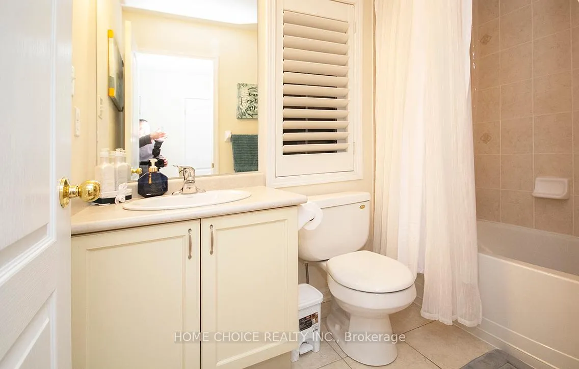 Photo 30 of 31 Latchford Way, Whitby, Pringle Creek — HOMEH