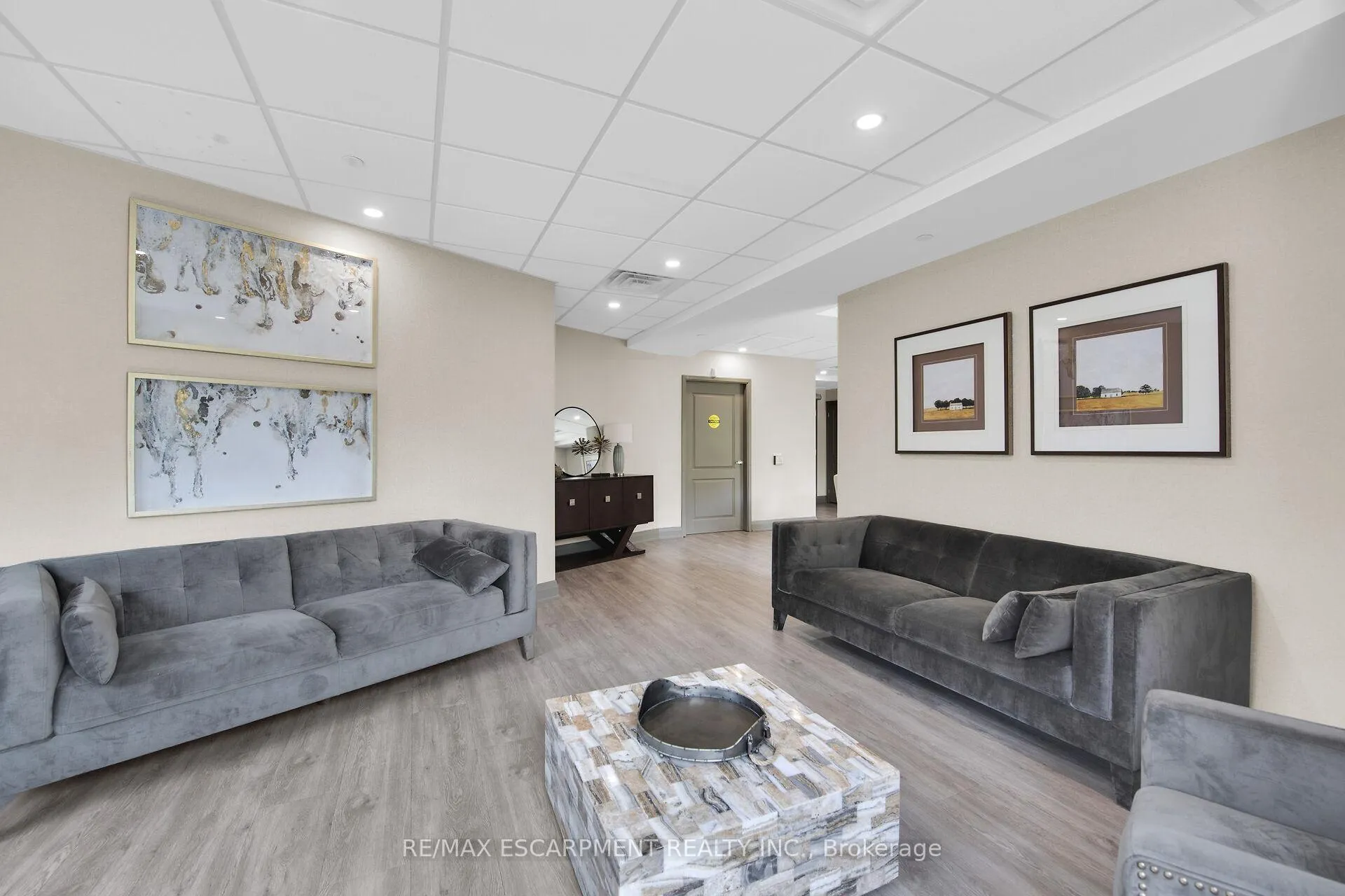 Photo 33 of Unit 103, 125 Shoreview Place, Hamilton, Stoney Creek — HOMEH