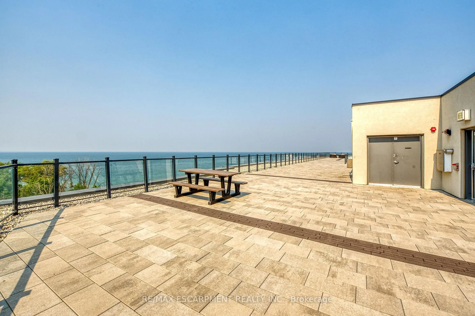 Photo 40 of Unit 103, 125 Shoreview Place, Hamilton, Stoney Creek — HOMEH
