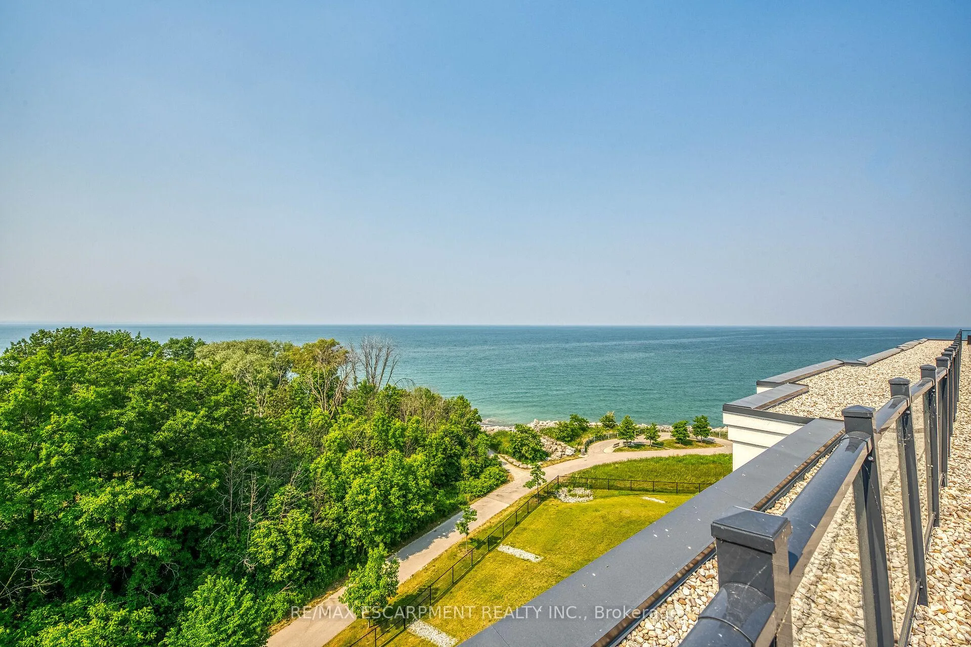Photo 41 of Unit 103, 125 Shoreview Place, Hamilton, Stoney Creek — HOMEH