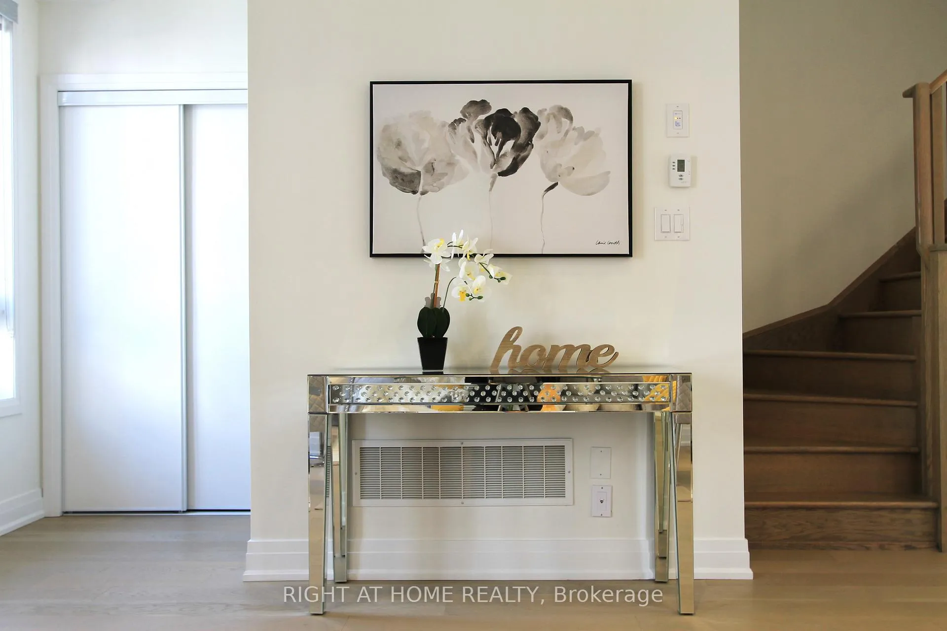 Photo 9 of 75 Massachusetts Lane, Markham, Wismer — HOMEH