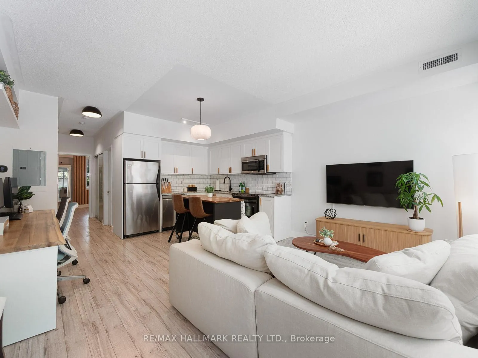 Photo 4 of Unit 1, 42 Boston Avenue, Toronto, South Riverdale — HOMEH