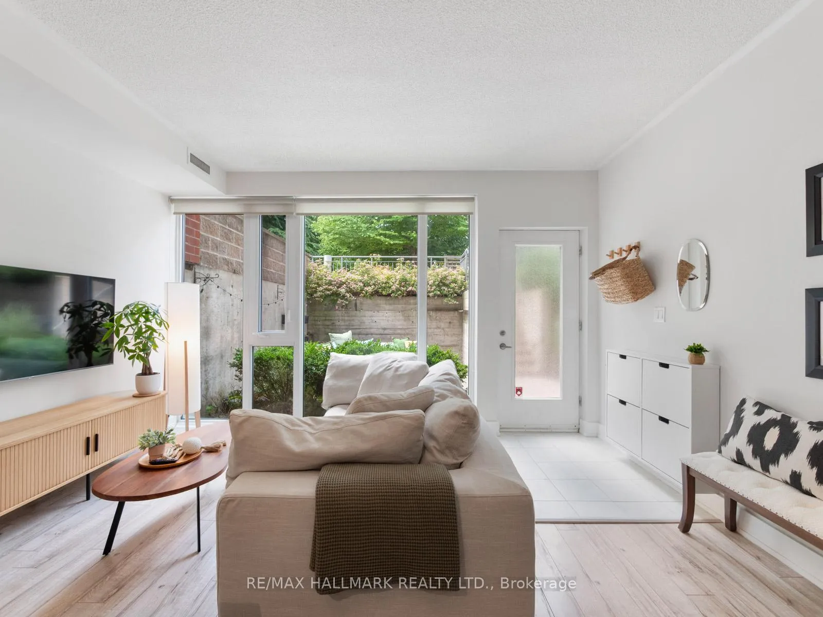 Photo 6 of Unit 1, 42 Boston Avenue, Toronto, South Riverdale — HOMEH