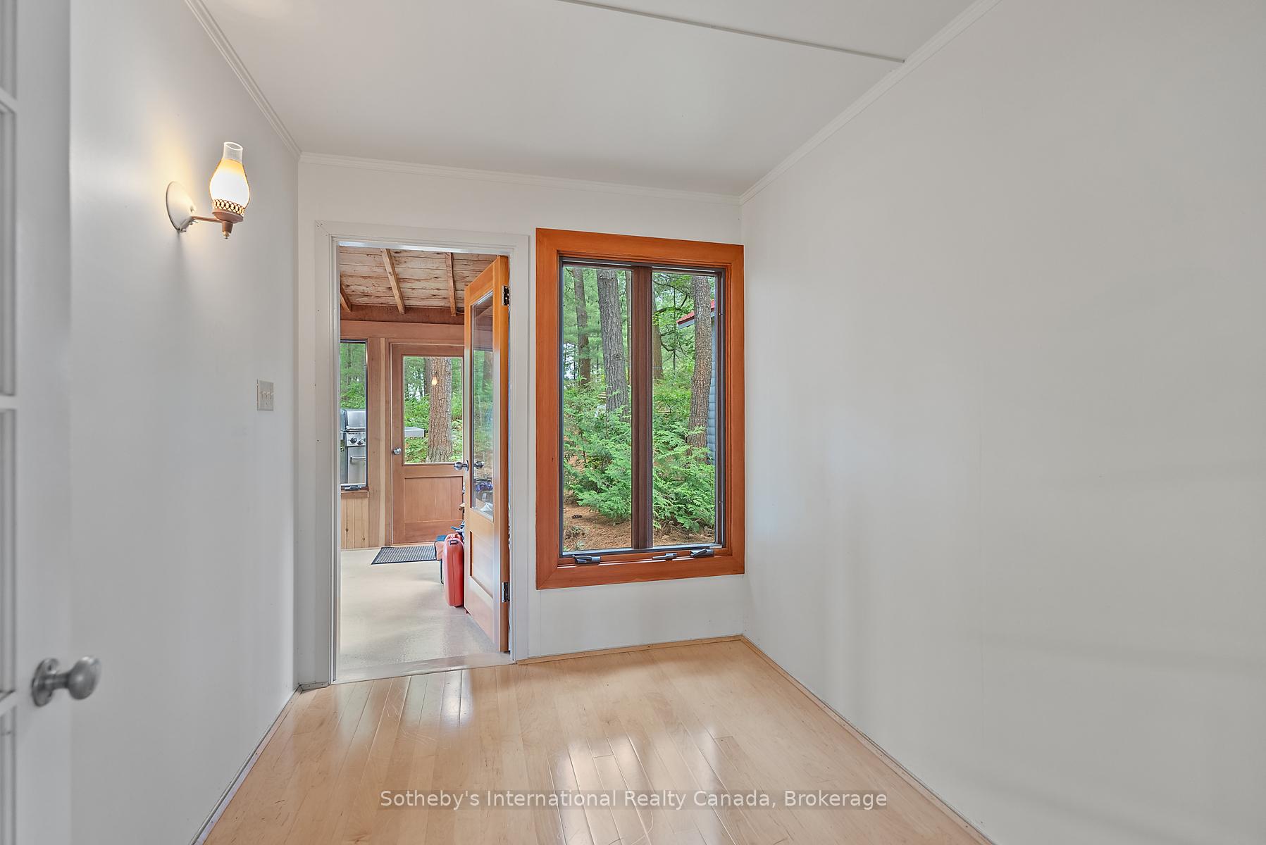 Photo 15 of 16LK-1 Wolf Island, Gravenhurst, Morrison — HOMEH