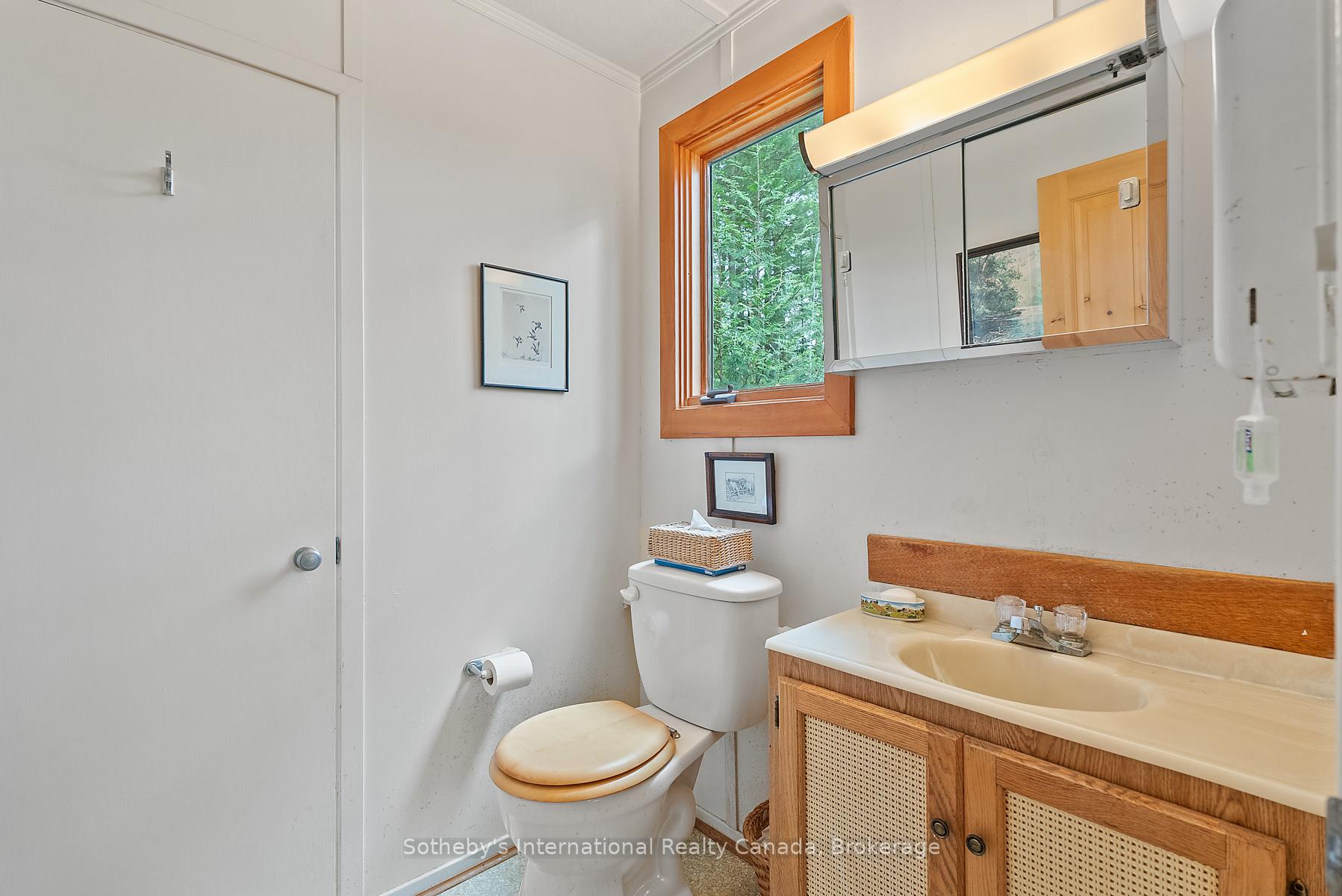 Photo 18 of 16LK-1 Wolf Island, Gravenhurst, Morrison — HOMEH