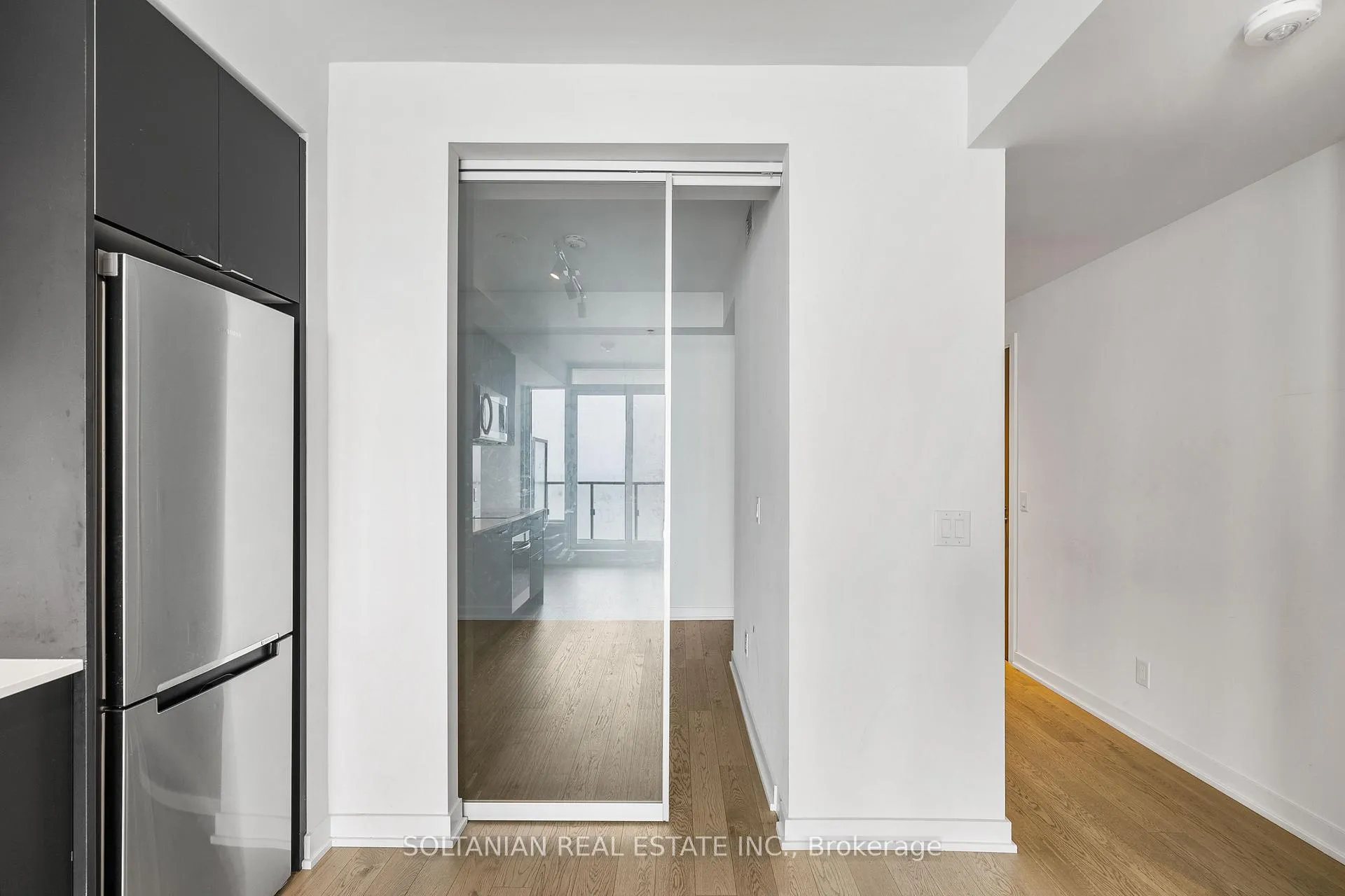 Photo 7 of Unit 4107, 1926 Lake Shore Boulevard, Toronto, High Park-Swansea — HOMEH