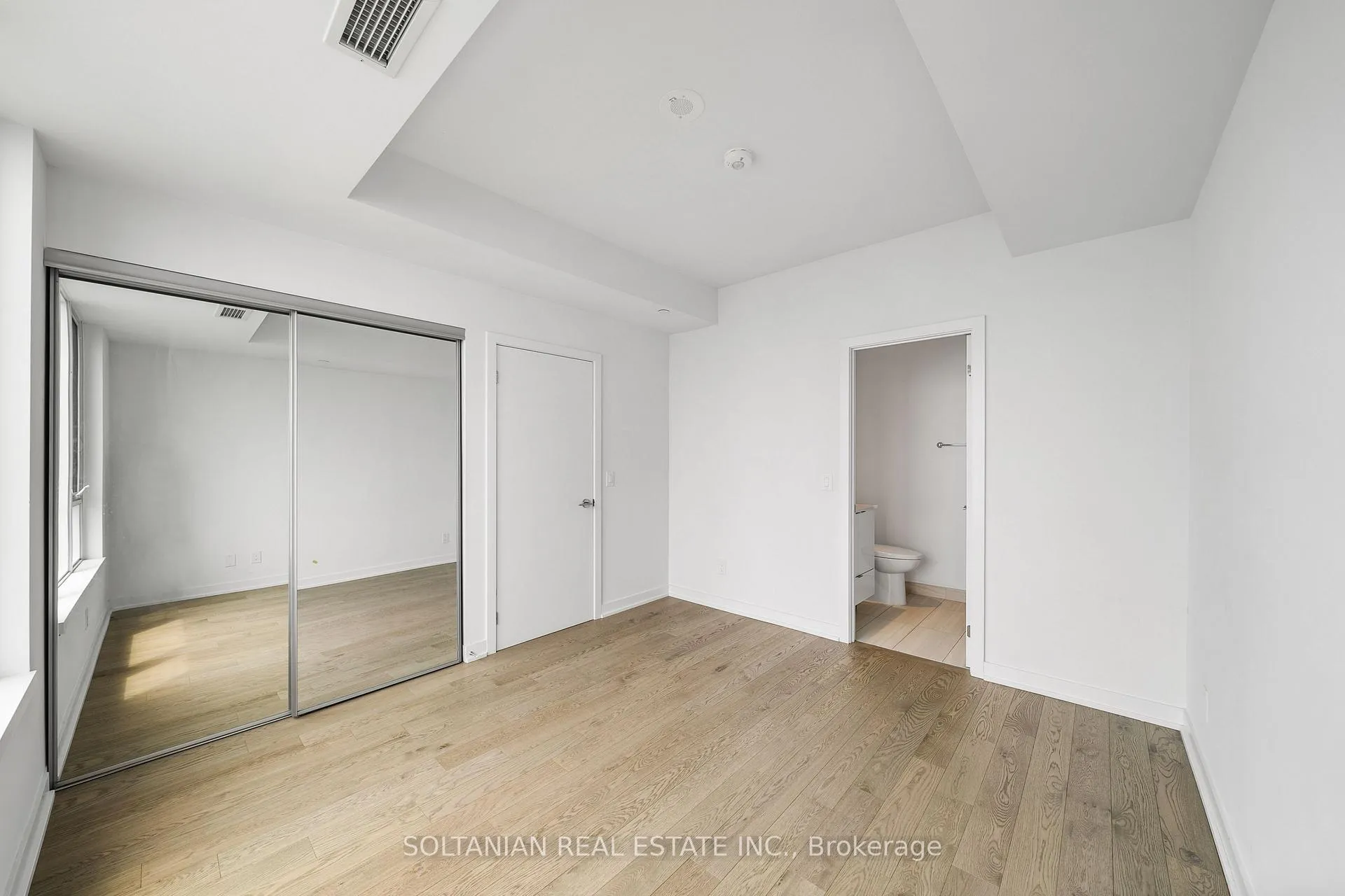 Photo 14 of Unit 4107, 1926 Lake Shore Boulevard, Toronto, High Park-Swansea — HOMEH