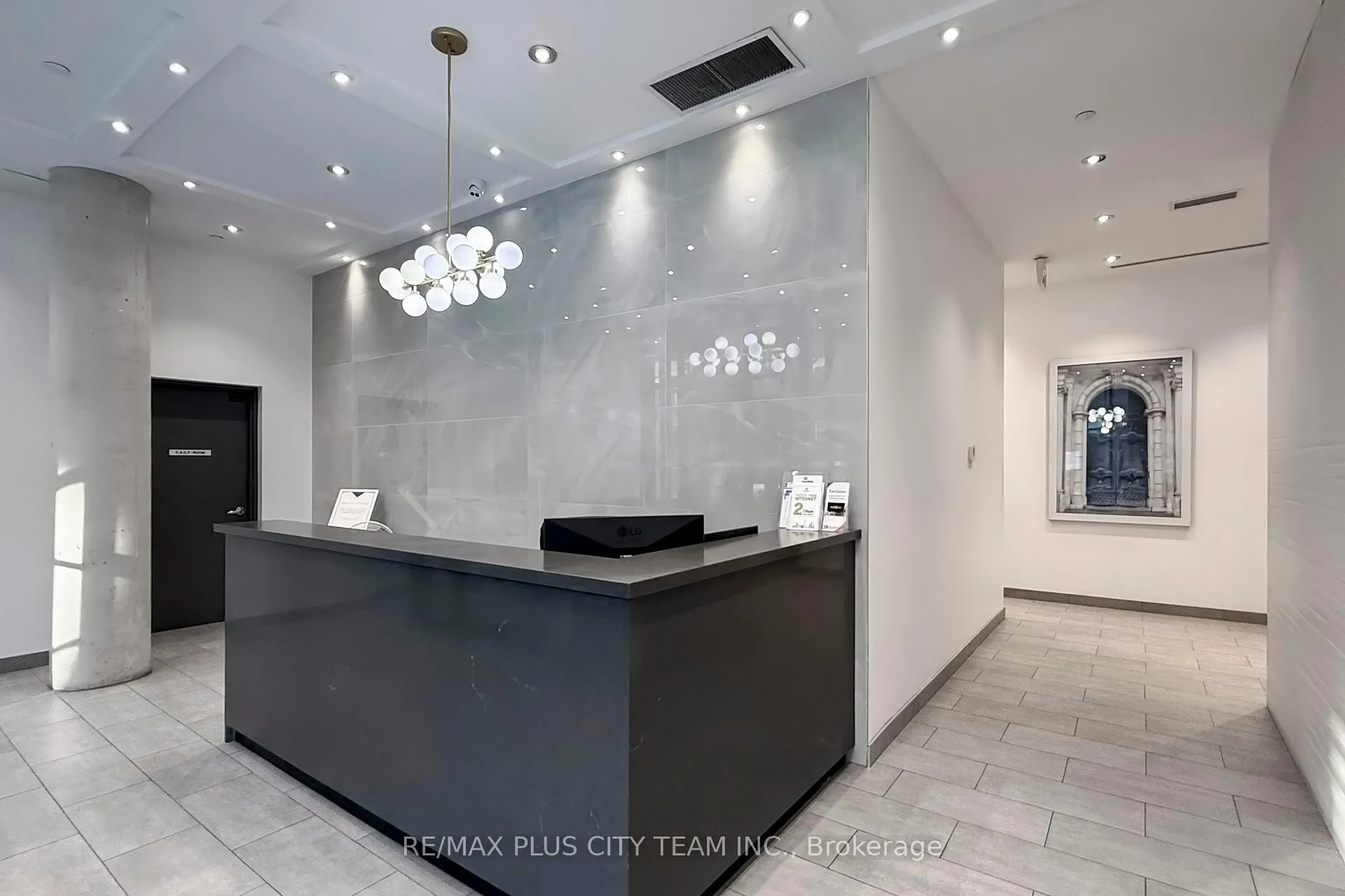 Photo 31 of Unit 412, 246 Logan Avenue, Toronto, South Riverdale — HOMEH