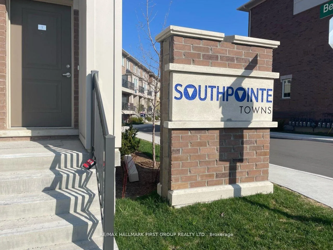 Photo 13 of 470 Beresford Path, Oshawa, Central — HOMEH