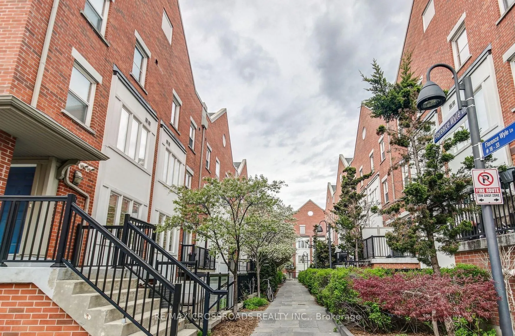 Photo 2 of Unit 4, 24 Florence Wyle Lane, Toronto, South Riverdale — HOMEH