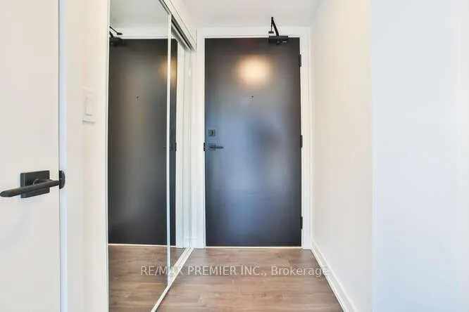 Photo 4 of Unit 1002, 2 Augusta Avenue, Toronto, Kensington-Chinatown — HOMEH