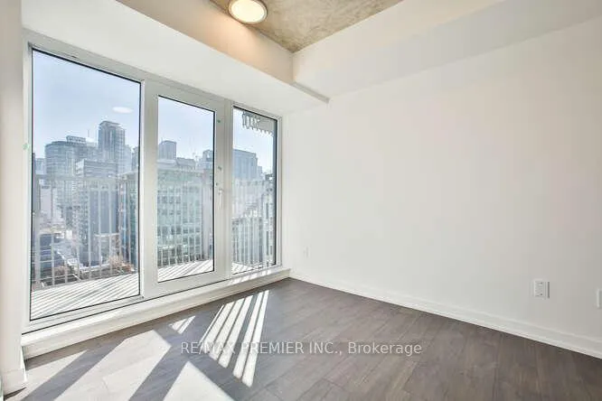 Photo 11 of Unit 1002, 2 Augusta Avenue, Toronto, Kensington-Chinatown — HOMEH