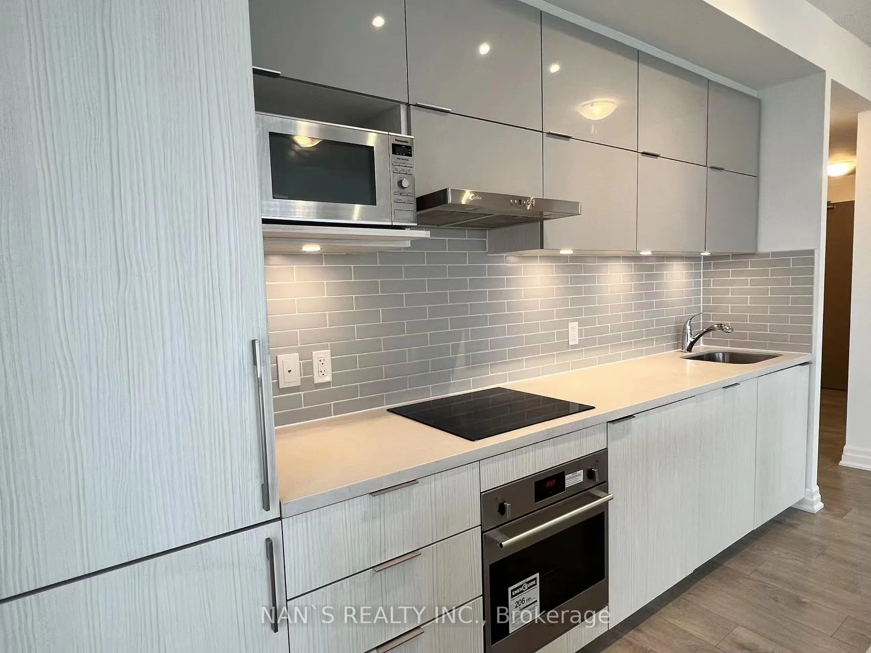 Photo 6 of Unit A1415, 10 Rouge Valley Drive W, Markham, Unionville — HOMEH