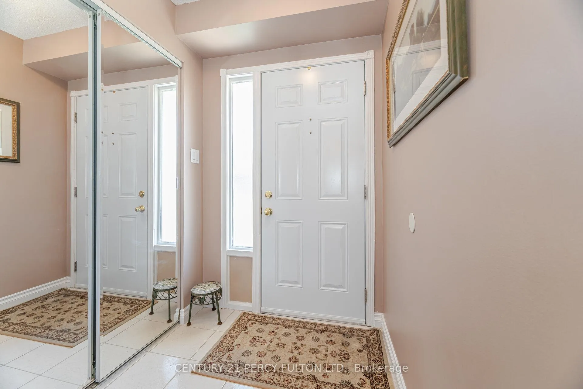 Photo 3 of Unit 9, 580 Eyer Drive, Pickering, West Shore — HOMEH