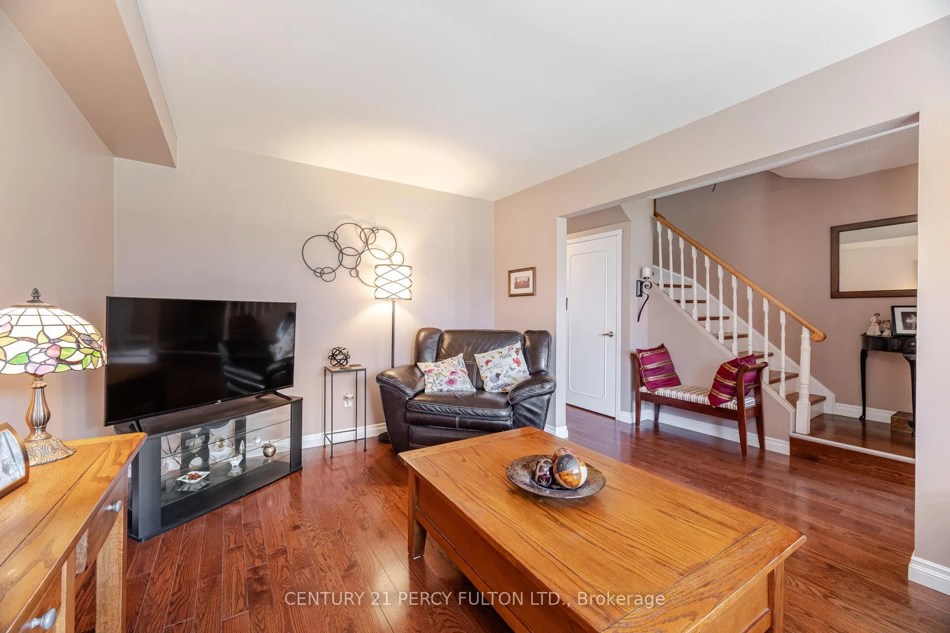 Photo 7 of Unit 9, 580 Eyer Drive, Pickering, West Shore — HOMEH