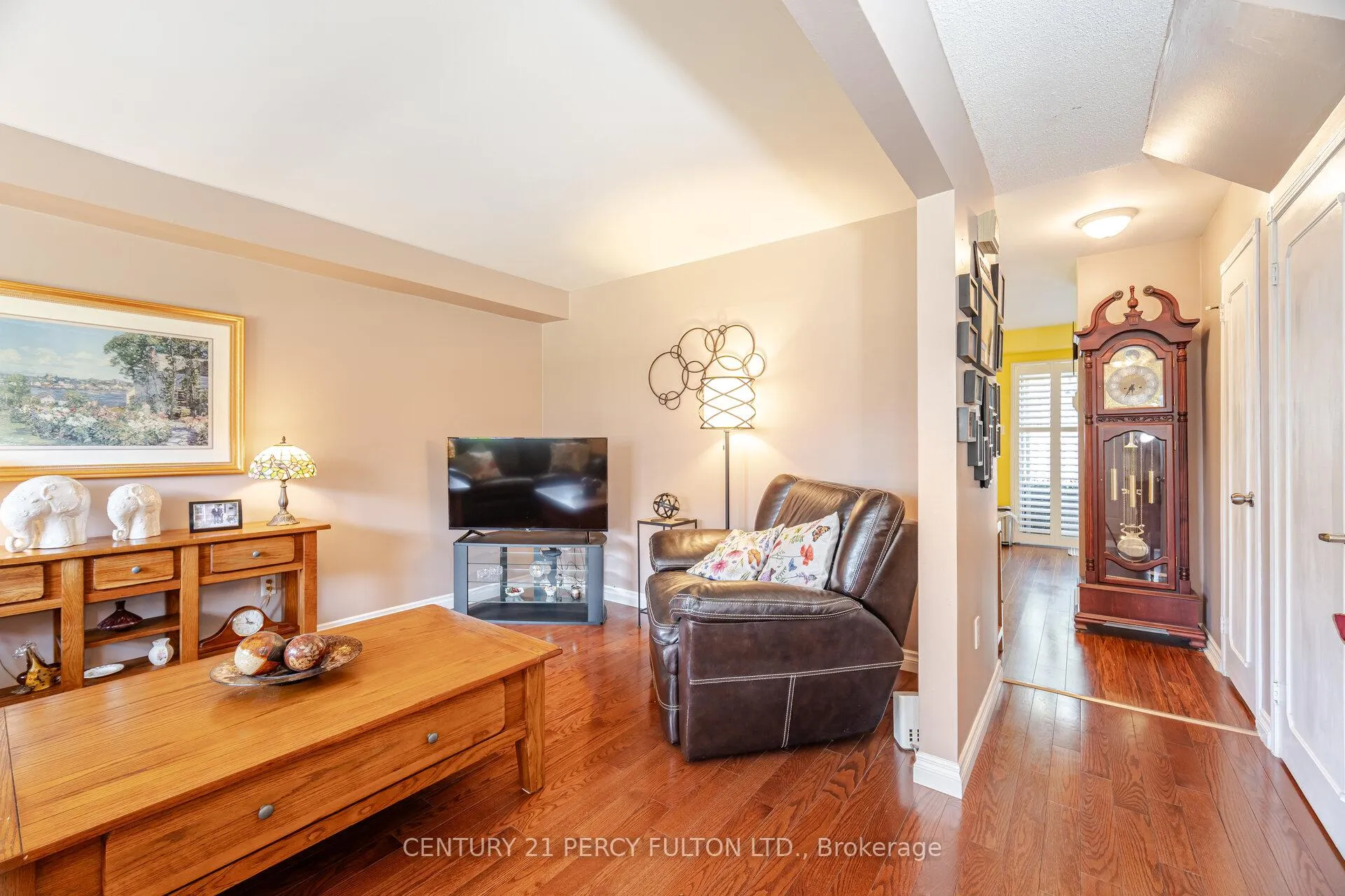 Photo 8 of Unit 9, 580 Eyer Drive, Pickering, West Shore — HOMEH