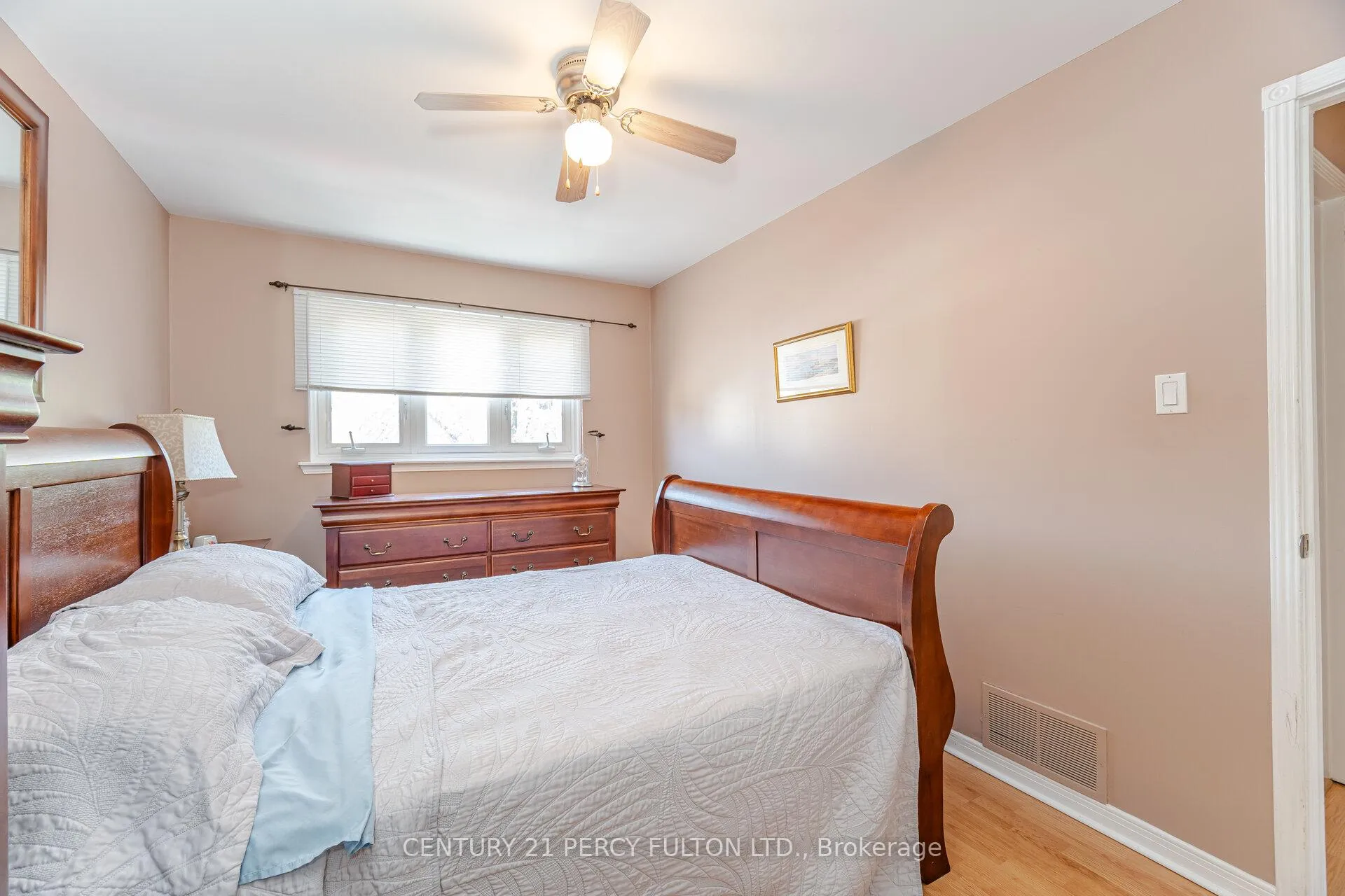 Photo 19 of Unit 9, 580 Eyer Drive, Pickering, West Shore — HOMEH