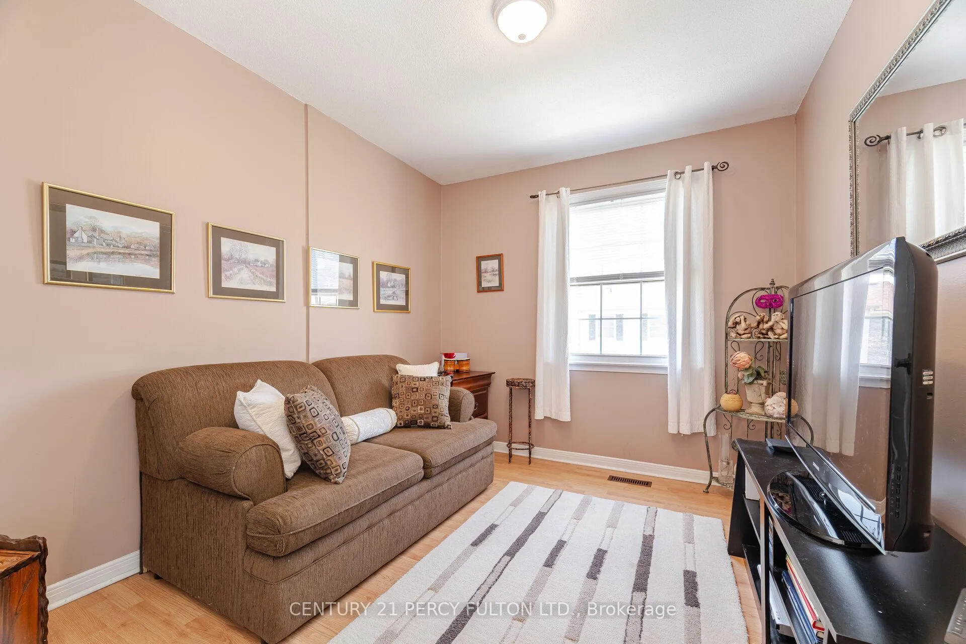 Photo 21 of Unit 9, 580 Eyer Drive, Pickering, West Shore — HOMEH