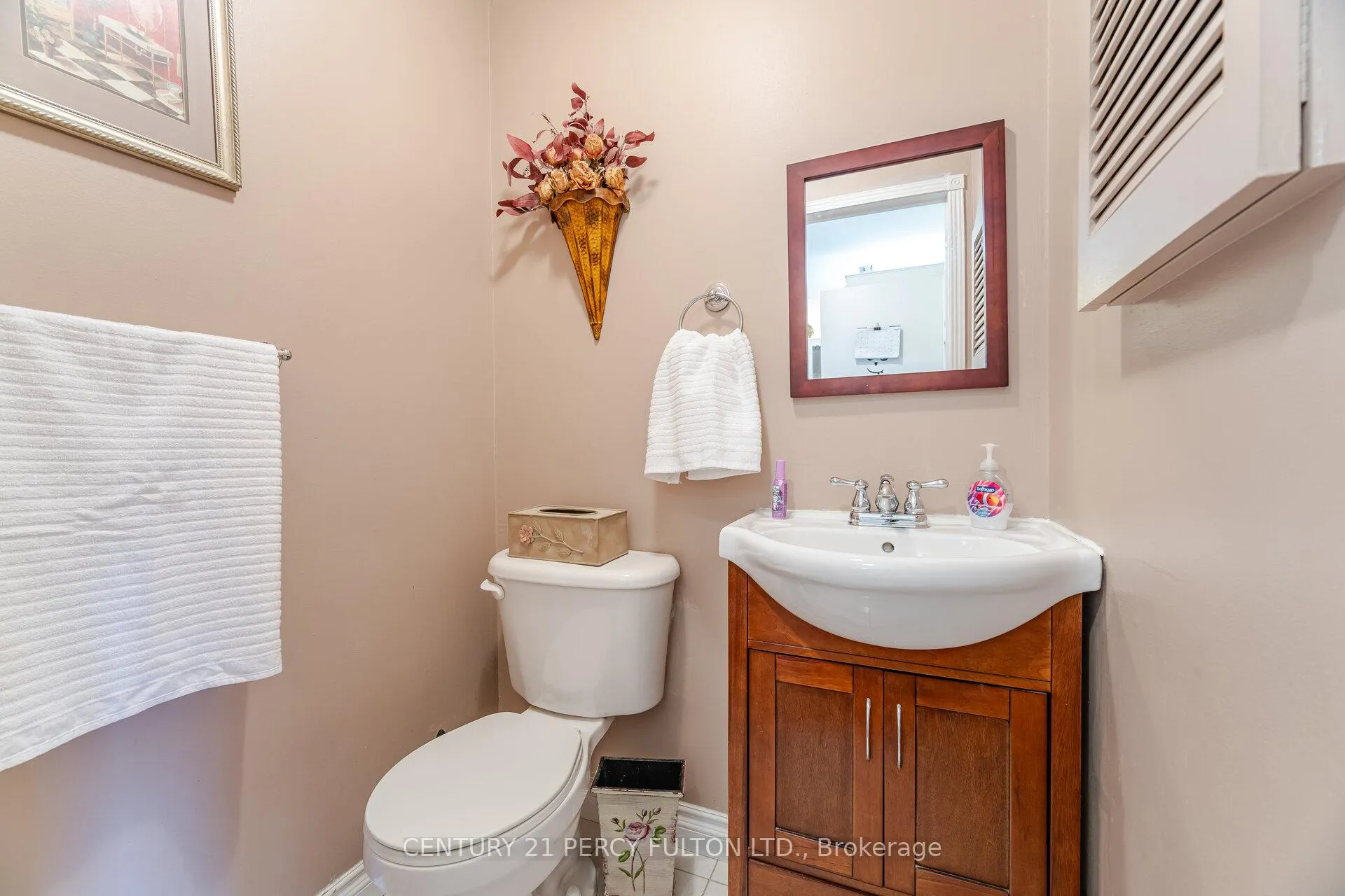 Photo 22 of Unit 9, 580 Eyer Drive, Pickering, West Shore — HOMEH