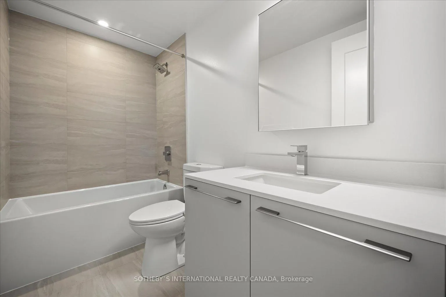 Photo 17 of Unit 3703, 8 Water Walk Drive, Markham, Unionville — HOMEH