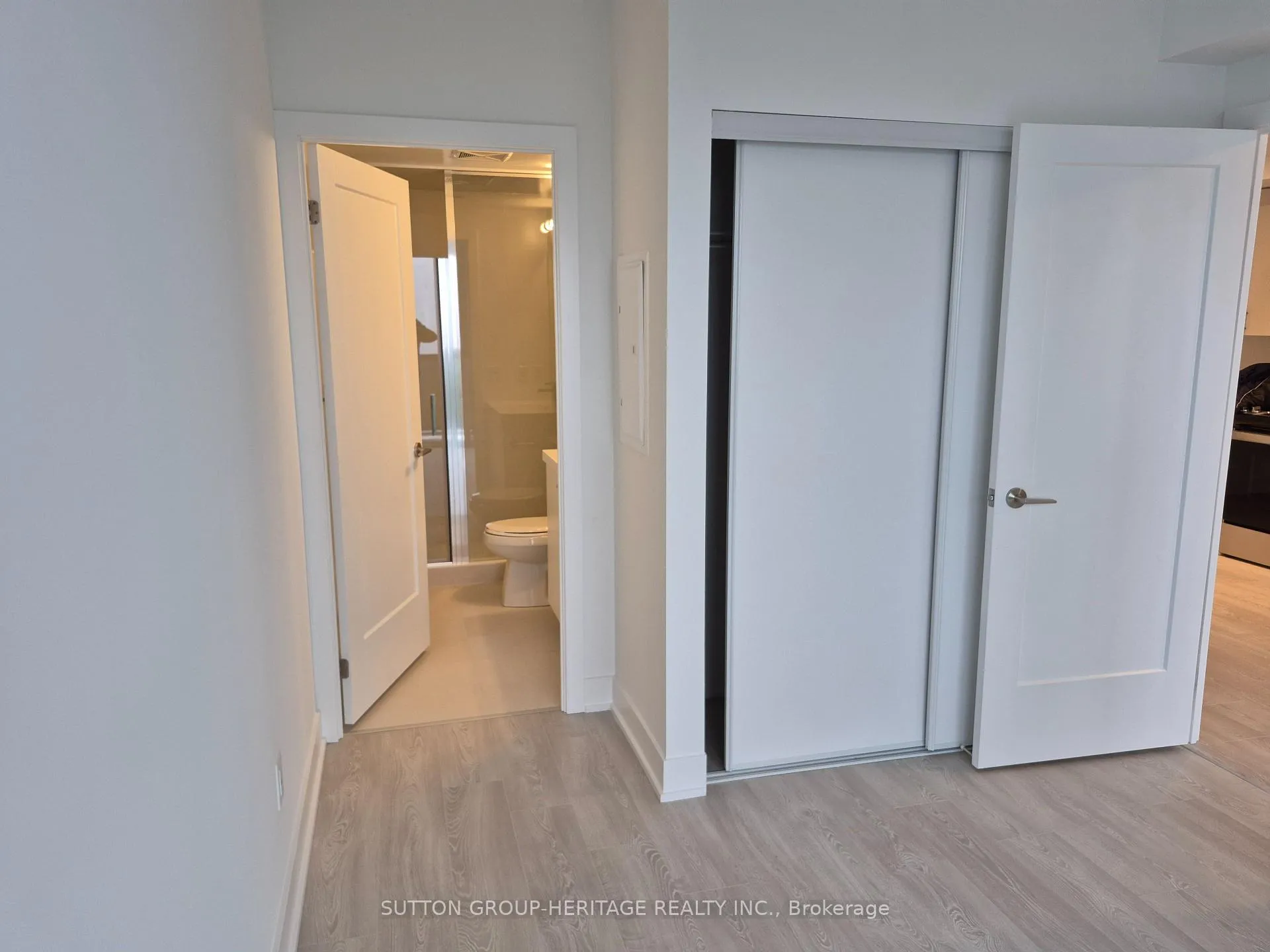 Photo 3 of Unit 2504, 2545 Simcoe Street N, Oshawa, Windfields — HOMEH
