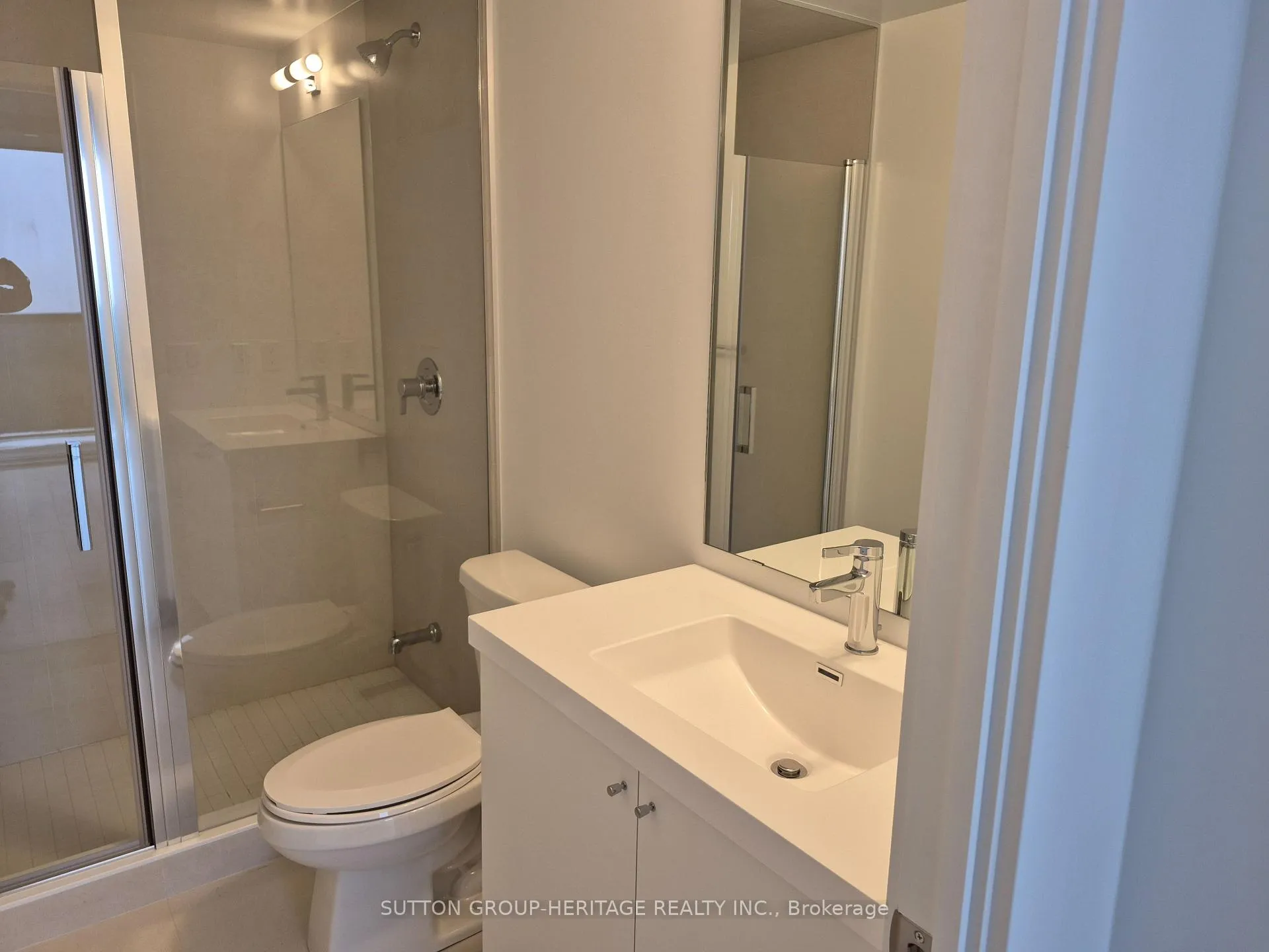 Photo 4 of Unit 2504, 2545 Simcoe Street N, Oshawa, Windfields — HOMEH