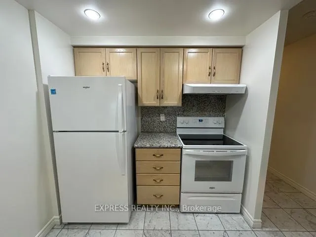 Photo 5 of Unit 1022, 168 Simcoe Street, Toronto, Bay Street Corridor — HOMEH