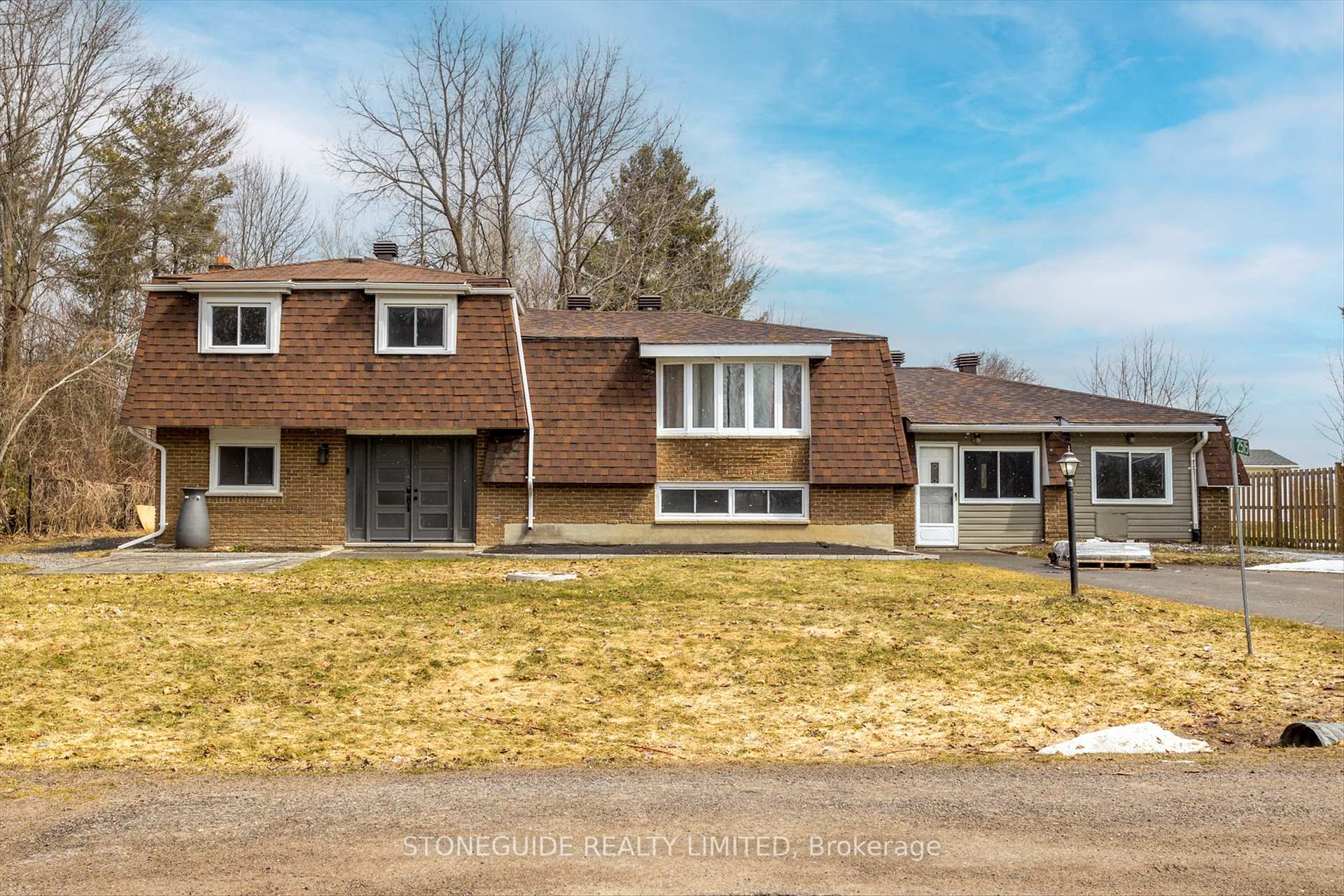 Front of 2515 Edgewood Park