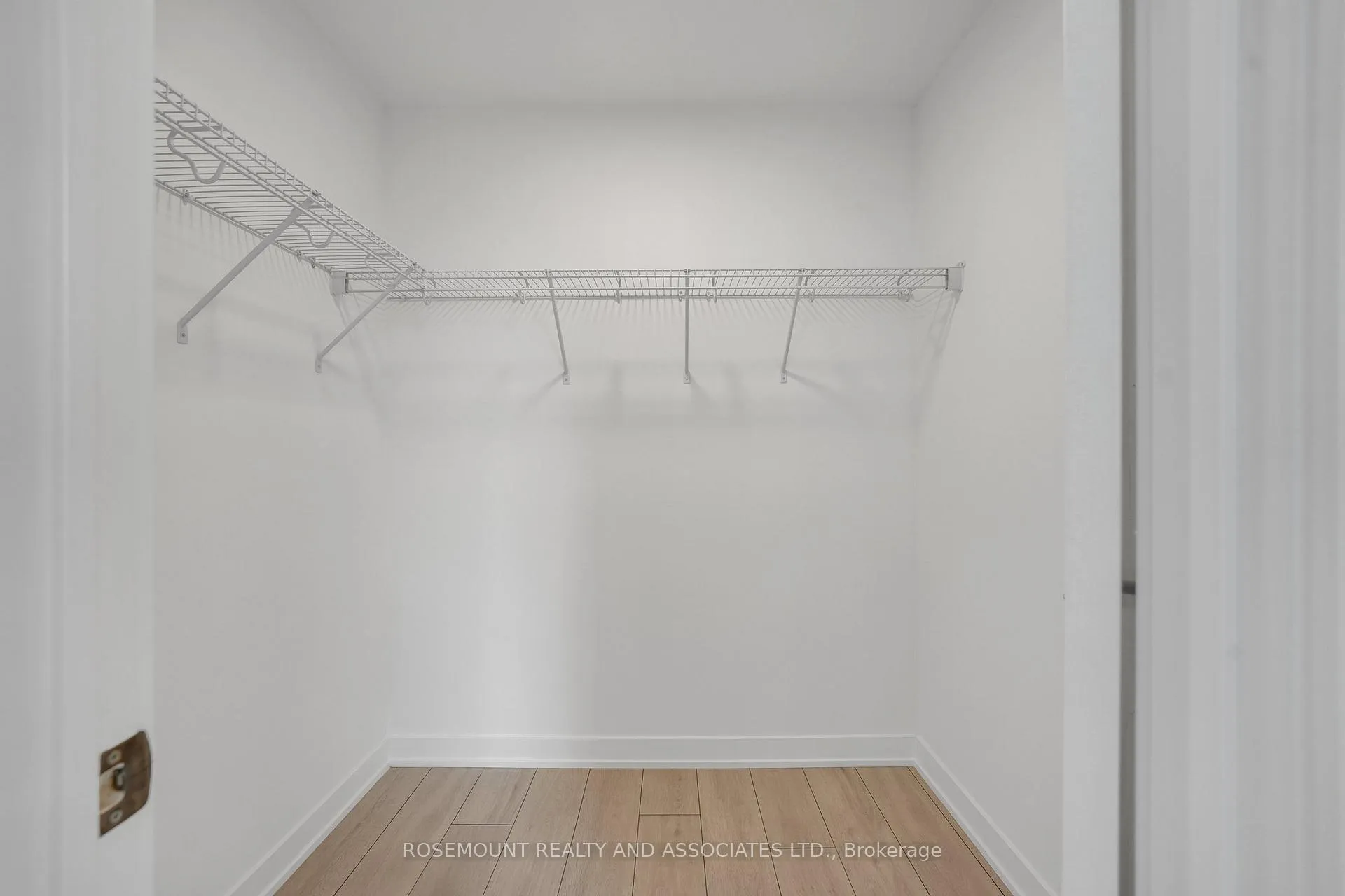 Photo 23 of Unit 402, 1606 Charles Street, Whitby, Port Whitby — HOMEH