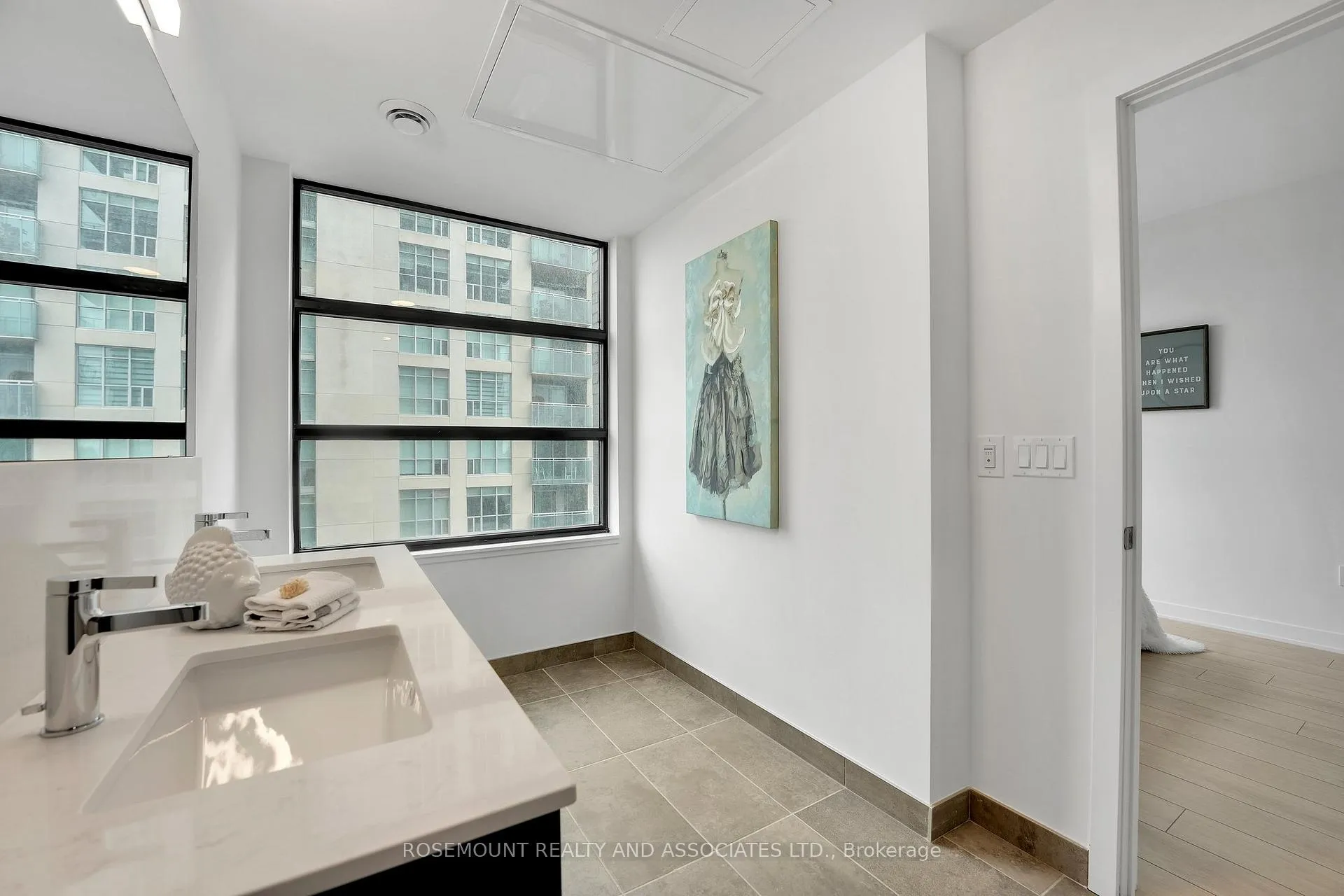 Photo 25 of Unit 402, 1606 Charles Street, Whitby, Port Whitby — HOMEH