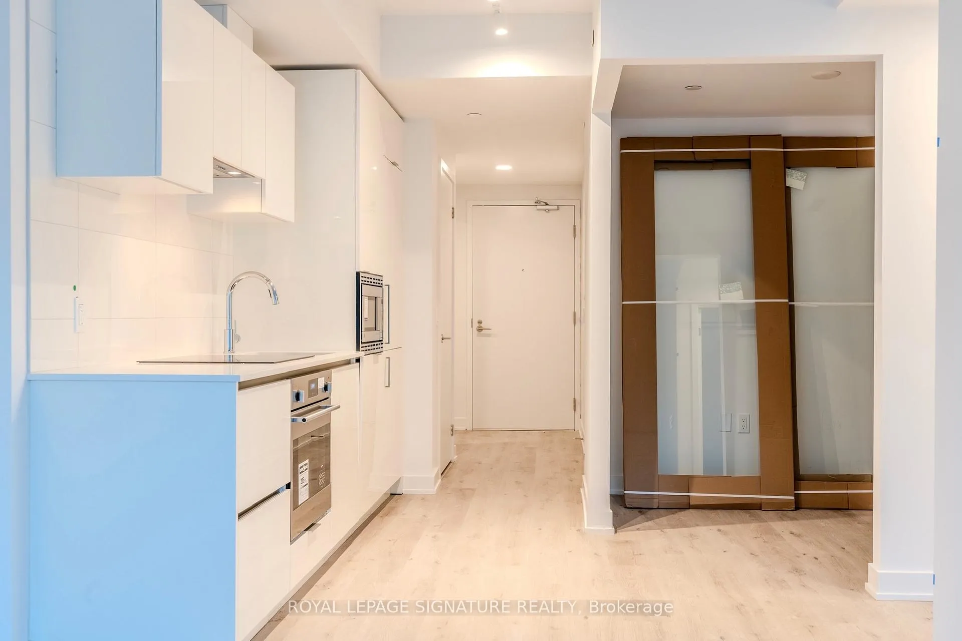 Photo 9 of Unit 1532, 234 Simcoe Street, Toronto, Kensington-Chinatown — HOMEH
