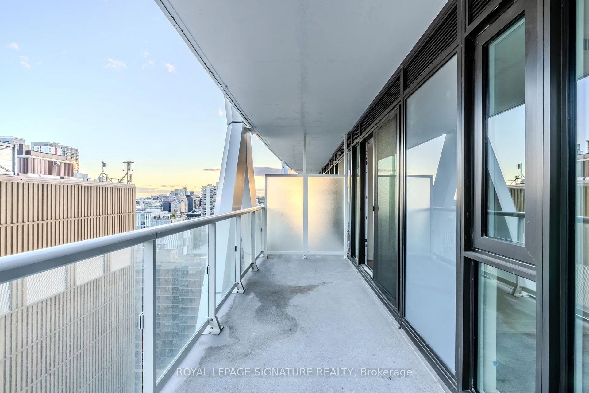 Photo 18 of Unit 1532, 234 Simcoe Street, Toronto, Kensington-Chinatown — HOMEH