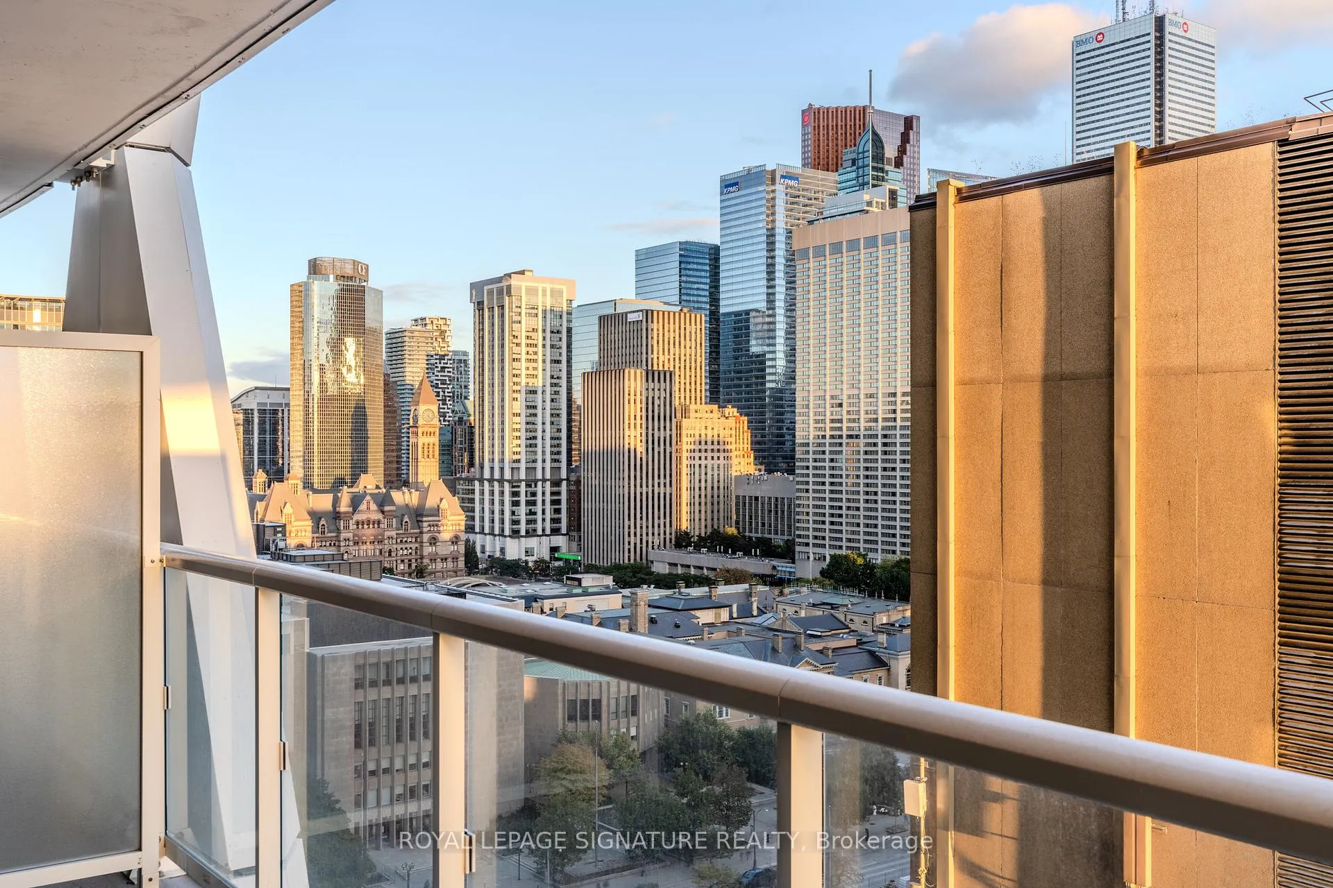 Photo 21 of Unit 1532, 234 Simcoe Street, Toronto, Kensington-Chinatown — HOMEH