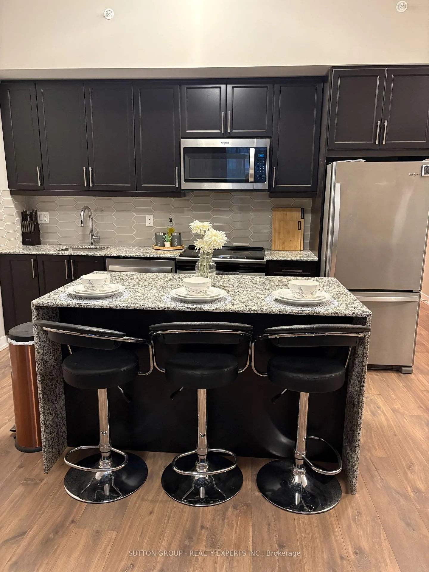 Photo 5 of Unit 105, 50 Ann Street, Caledon, Bolton West — HOMEH