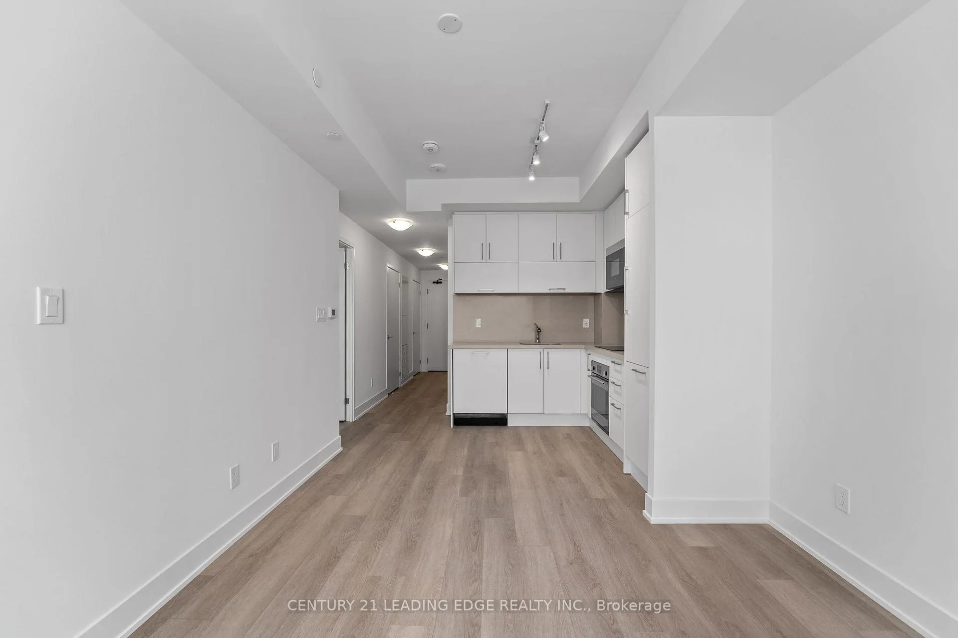 Photo 5 of Unit 1206, 38 Andre De Grasse Street, Markham, Unionville — HOMEH