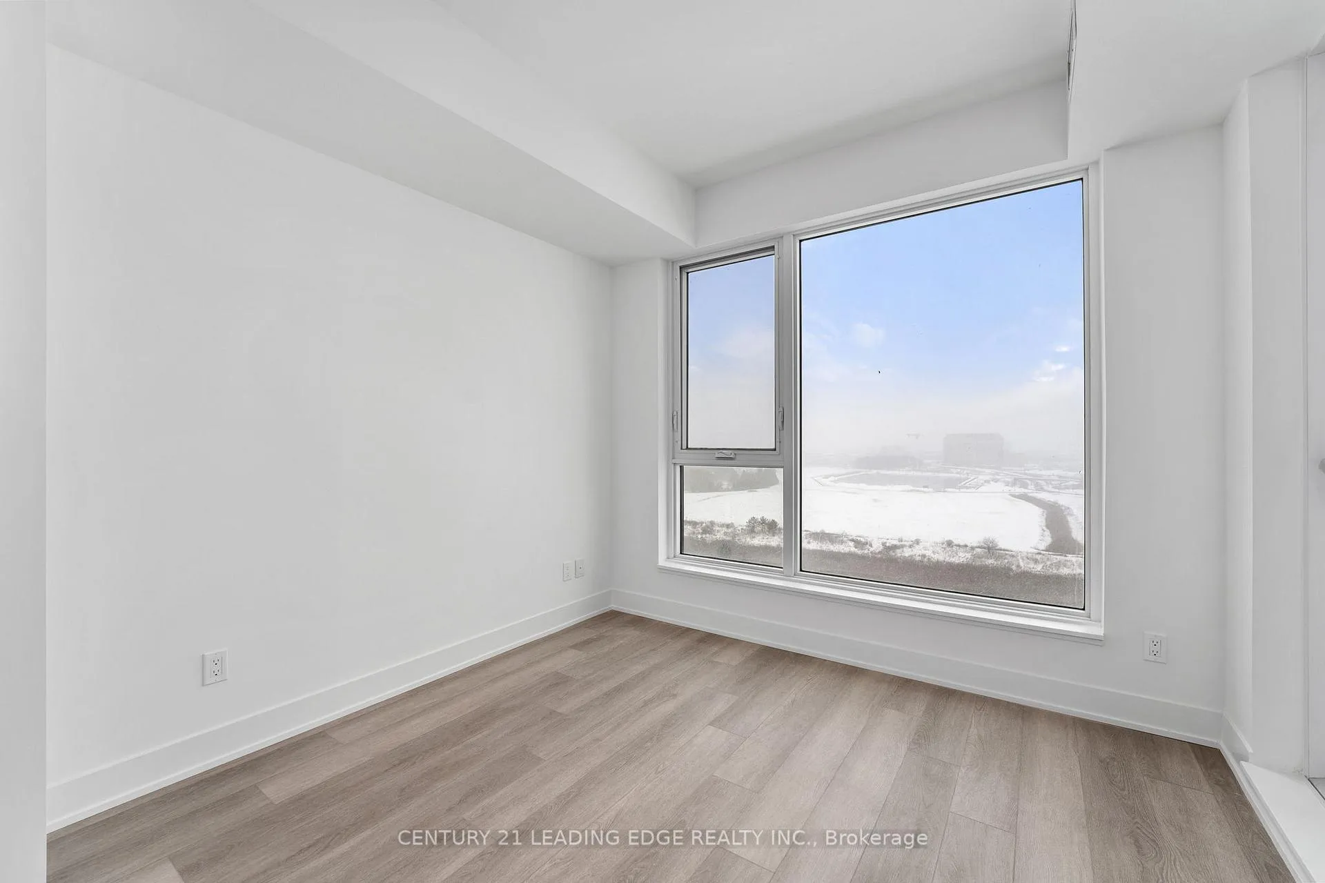 Photo 9 of Unit 1206, 38 Andre De Grasse Street, Markham, Unionville — HOMEH