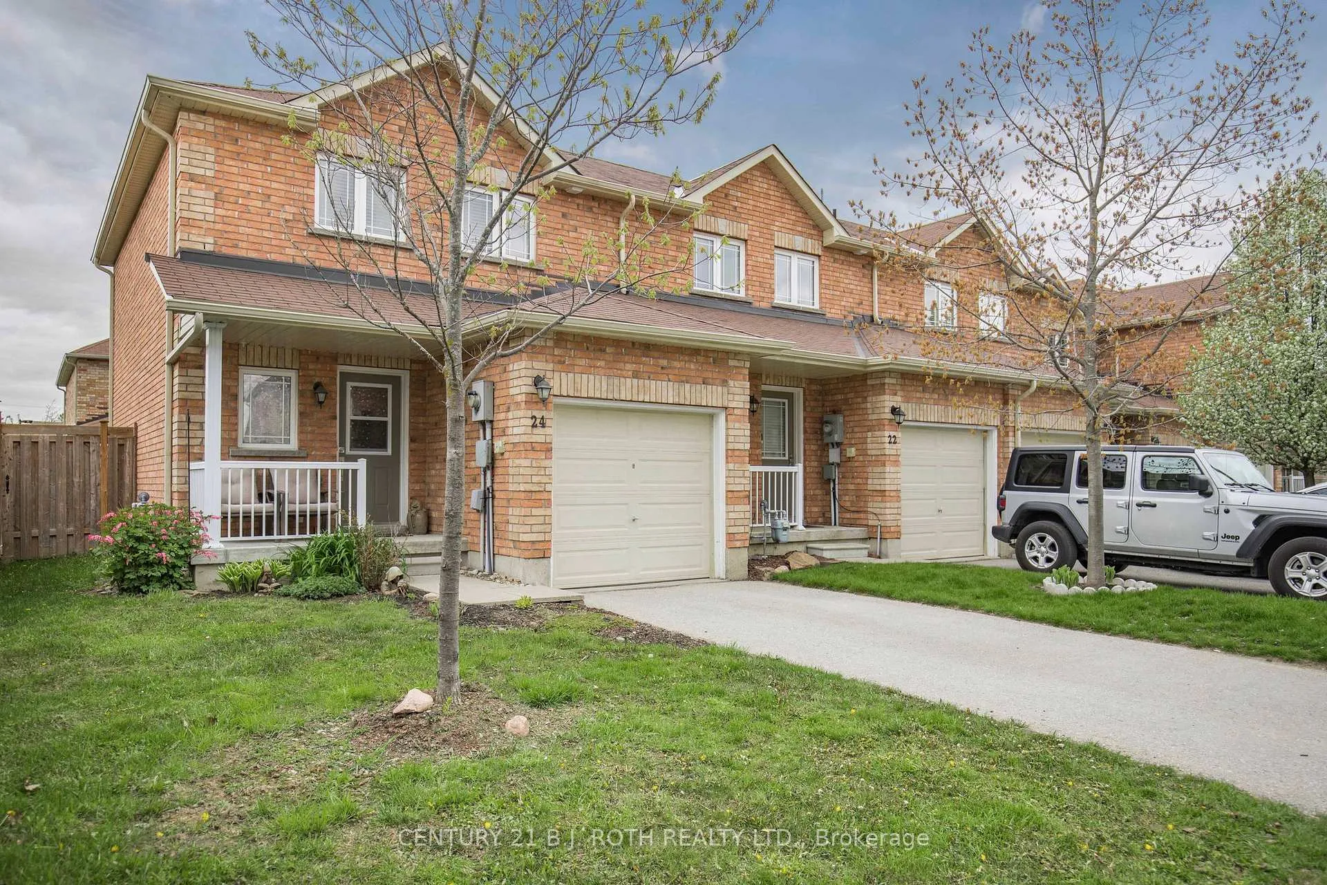 Front of Unit 88, 24 Southwoods Crescent