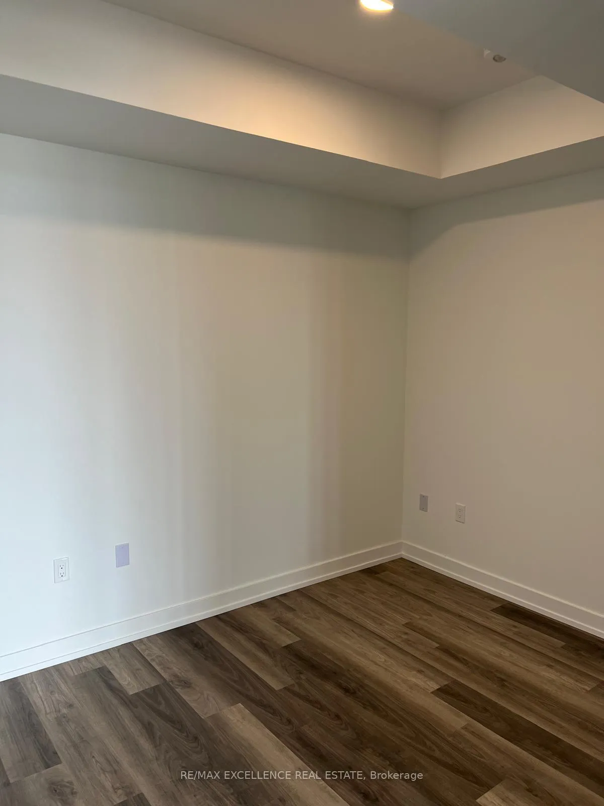 Photo 4 of Unit 608, 6 Chartwell Road, Etobicoke, Stonegate-Queensway — HOMEH
