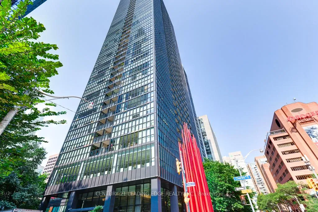 Front of Unit 3106, 110 Charles Street E