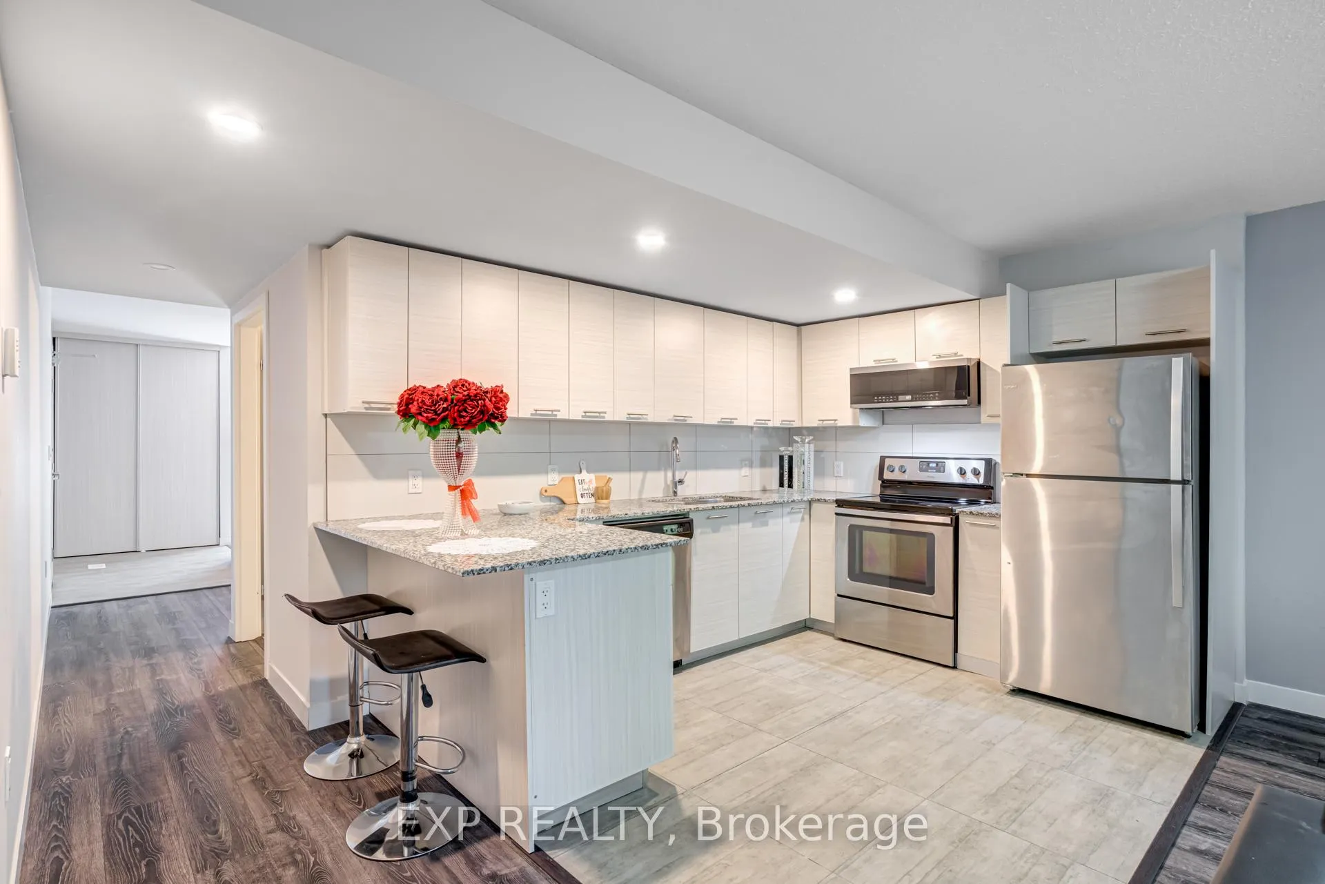 Photo 12 of Unit 106, 288 Albert Street, Waterloo, Lakeshore Village — HOMEH